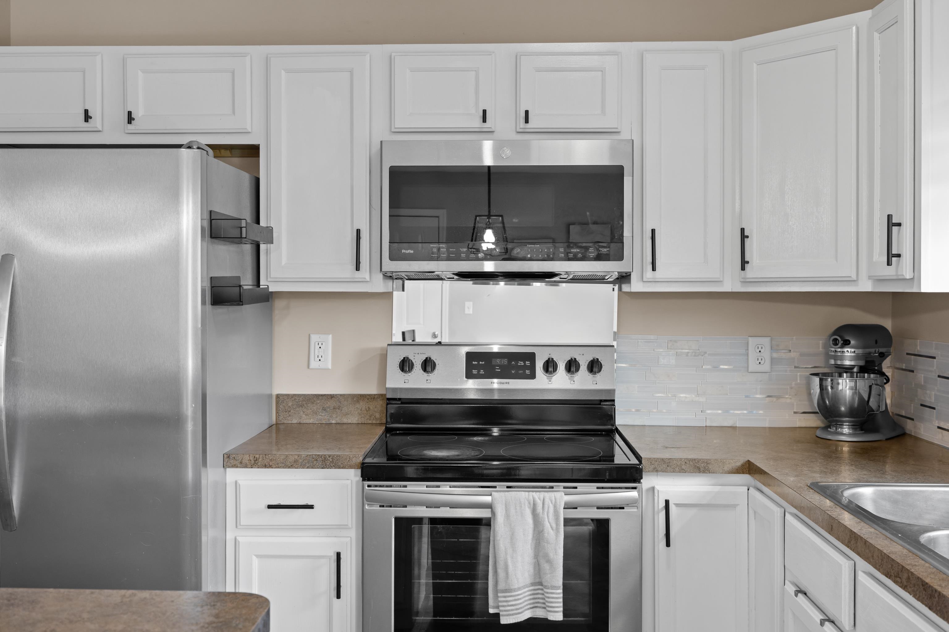 143 LINVILLE AVE, BROADWAY, Virginia 22815, 4 Bedrooms Bedrooms, ,2 BathroomsBathrooms,Residential,143 LINVILLE AVE,682389 MLS # 682389