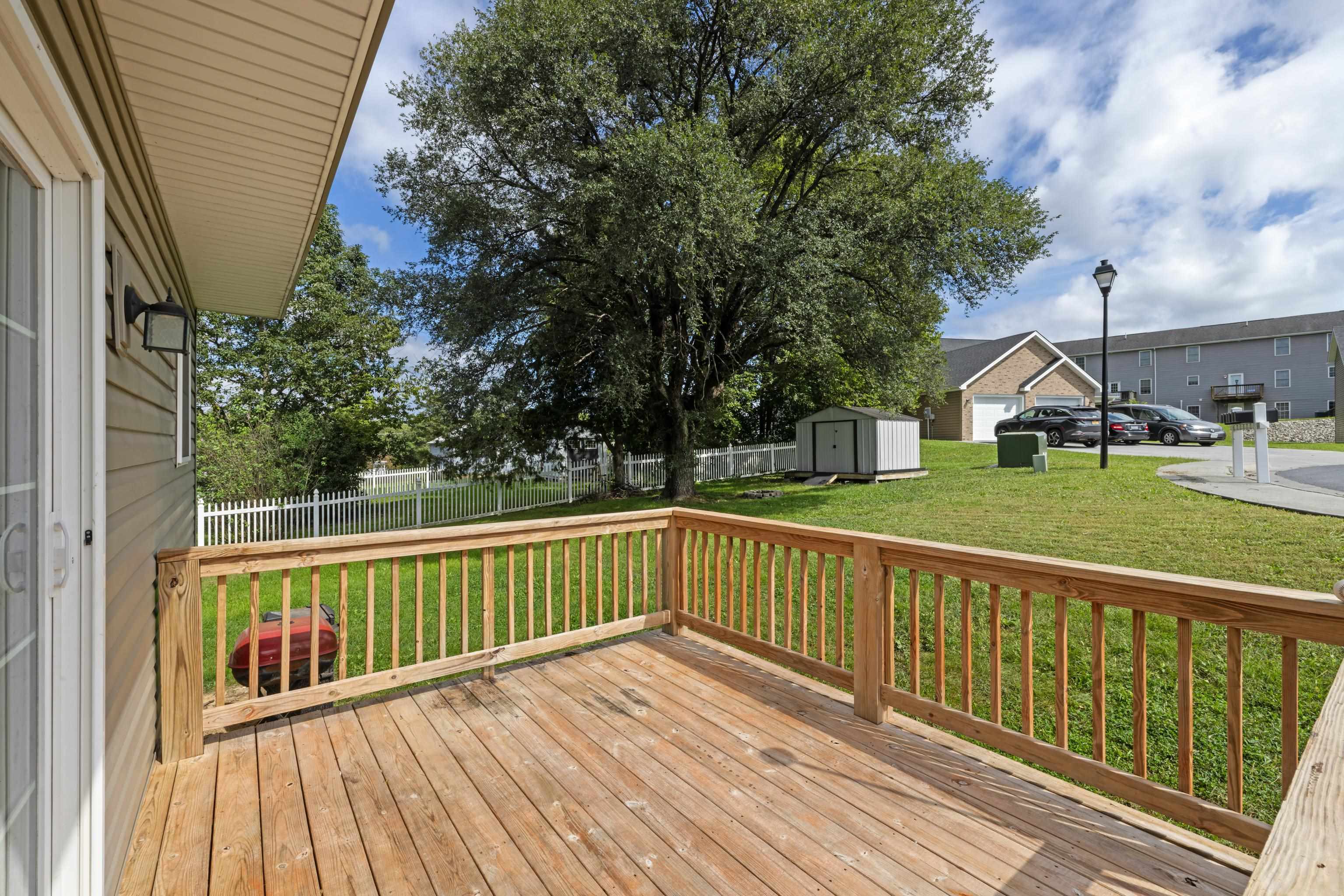143 LINVILLE AVE, BROADWAY, Virginia 22815, 4 Bedrooms Bedrooms, ,2 BathroomsBathrooms,Residential,143 LINVILLE AVE,682389 MLS # 682389
