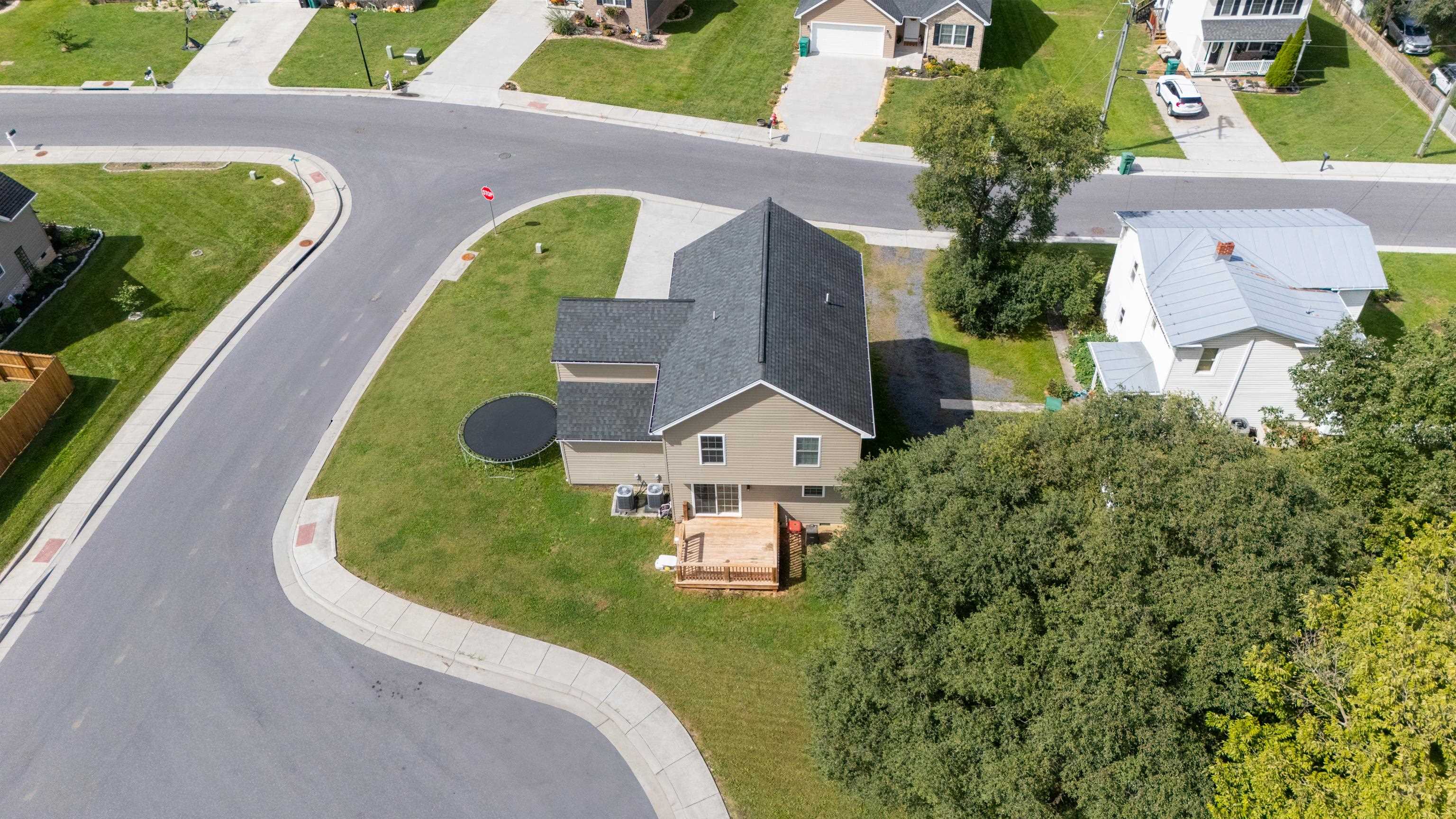 143 LINVILLE AVE, BROADWAY, Virginia 22815, 4 Bedrooms Bedrooms, ,2 BathroomsBathrooms,Residential,143 LINVILLE AVE,682389 MLS # 682389