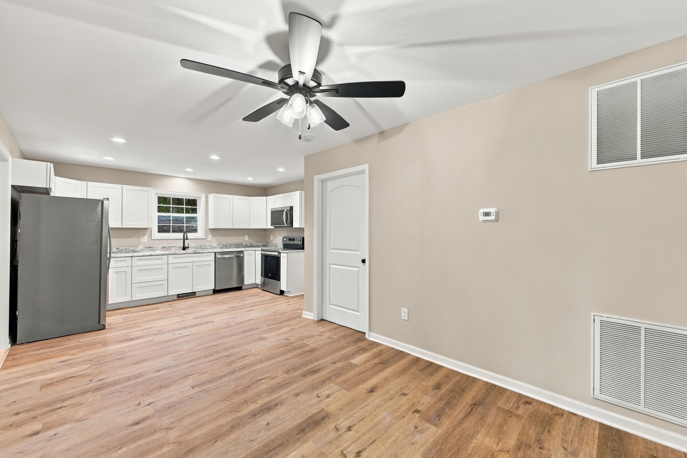404 N MAPLE RD, MOUNT JACKSON, Virginia 22842, 2 Bedrooms Bedrooms, ,2 BathroomsBathrooms,Residential,404 N MAPLE RD,682391 MLS # 682391 404 N MAPLE RD, MOUNT JACKSON, Virginia 22842, 2 Bedrooms Bedrooms, ,2 BathroomsBathrooms,Residential,404 N MAPLE RD,682391 MLS # 682391