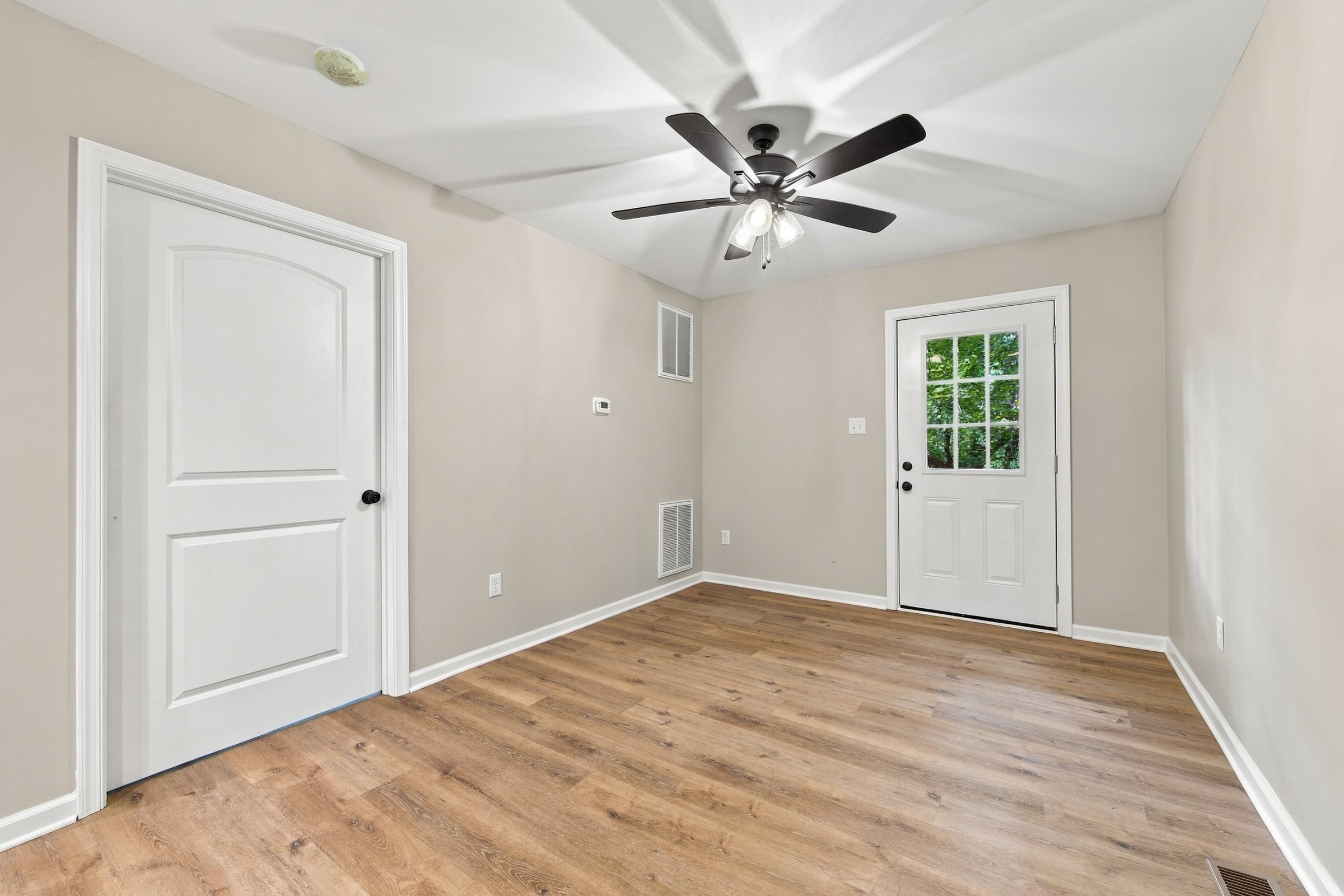 404 N MAPLE RD, MOUNT JACKSON, Virginia 22842, 2 Bedrooms Bedrooms, ,2 BathroomsBathrooms,Residential,404 N MAPLE RD,682391 MLS # 682391 404 N MAPLE RD, MOUNT JACKSON, Virginia 22842, 2 Bedrooms Bedrooms, ,2 BathroomsBathrooms,Residential,404 N MAPLE RD,682391 MLS # 682391