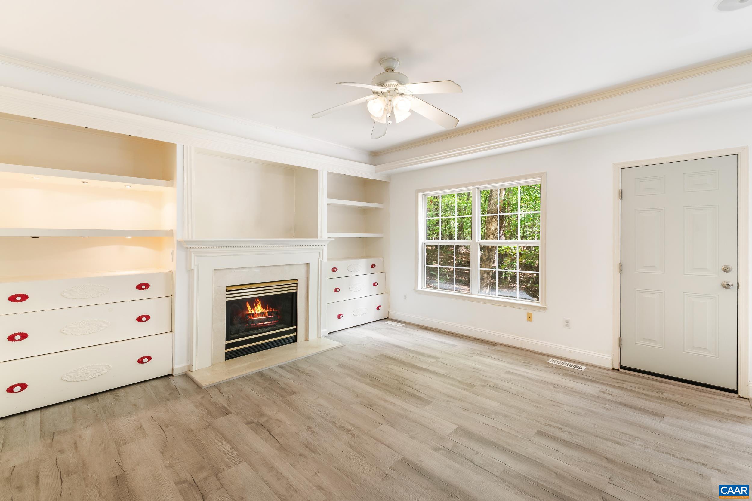 85 ROSEWOOD DR, BARBOURSVILLE, Virginia 22923, 4 Bedrooms Bedrooms, ,2 BathroomsBathrooms,Residential,85 ROSEWOOD DR,682392 MLS # 682392 85 ROSEWOOD DR, BARBOURSVILLE, Virginia 22923, 4 Bedrooms Bedrooms, ,2 BathroomsBathrooms,Residential,85 ROSEWOOD DR,682392 MLS # 682392