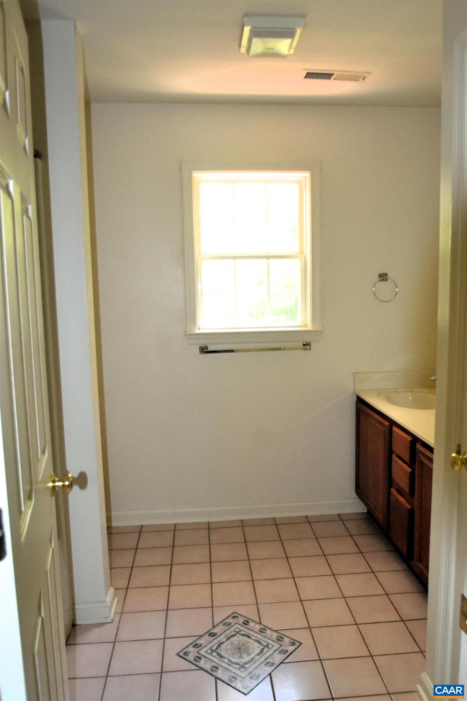 85 ROSEWOOD DR, BARBOURSVILLE, Virginia 22923, 4 Bedrooms Bedrooms, ,2 BathroomsBathrooms,Residential,85 ROSEWOOD DR,682392 MLS # 682392 85 ROSEWOOD DR, BARBOURSVILLE, Virginia 22923, 4 Bedrooms Bedrooms, ,2 BathroomsBathrooms,Residential,85 ROSEWOOD DR,682392 MLS # 682392