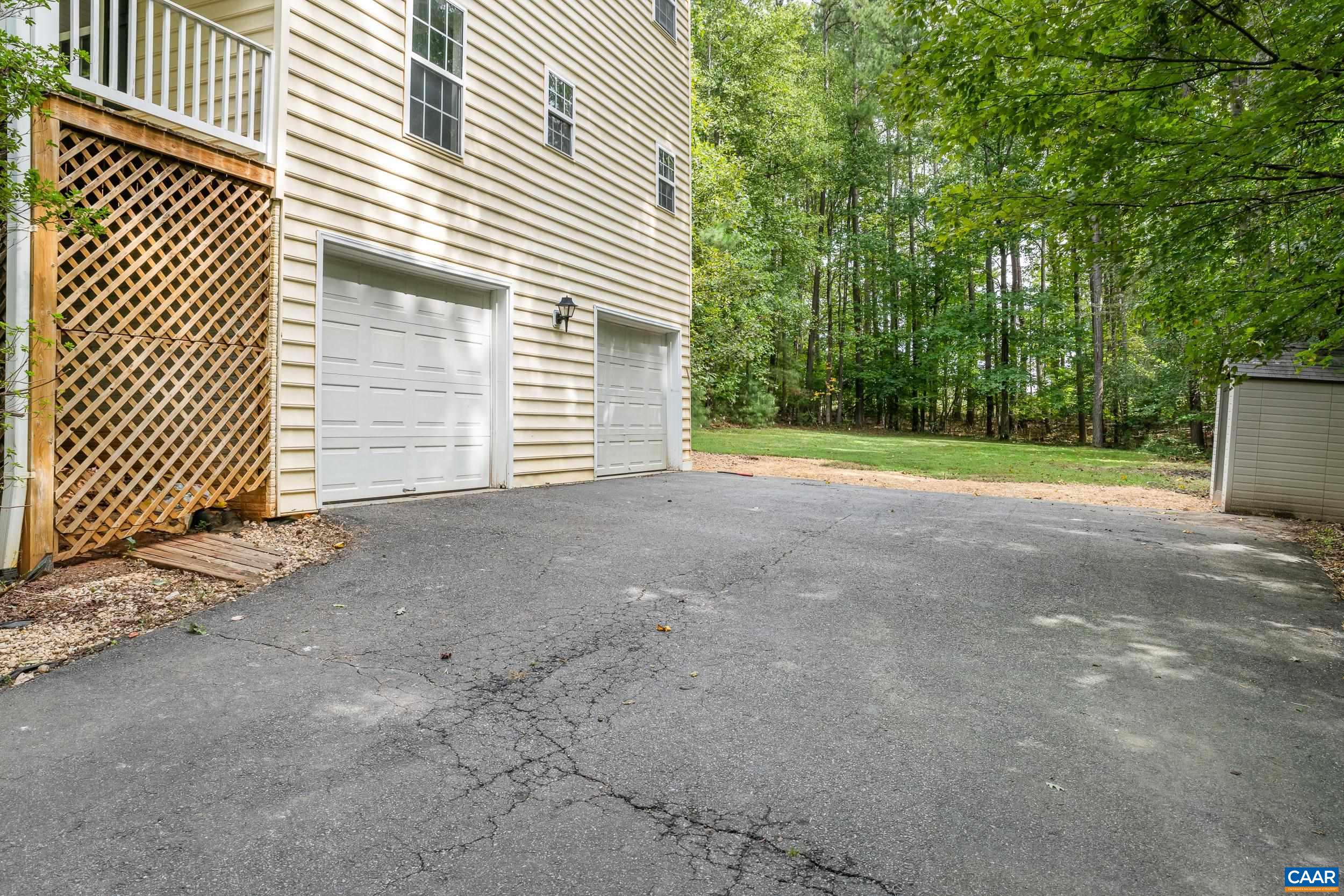 85 ROSEWOOD DR, BARBOURSVILLE, Virginia 22923, 4 Bedrooms Bedrooms, ,2 BathroomsBathrooms,Residential,85 ROSEWOOD DR,682392 MLS # 682392 85 ROSEWOOD DR, BARBOURSVILLE, Virginia 22923, 4 Bedrooms Bedrooms, ,2 BathroomsBathrooms,Residential,85 ROSEWOOD DR,682392 MLS # 682392