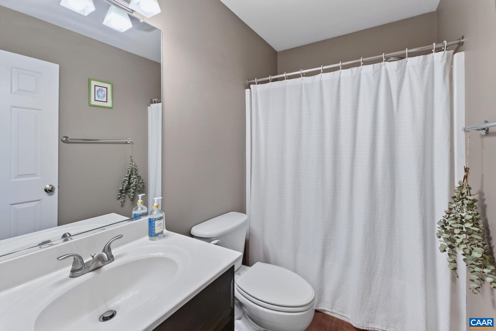 12 NORTHWOOD RD, PALMYRA, Virginia 22963, 4 Bedrooms Bedrooms, ,2 BathroomsBathrooms,Residential,12 NORTHWOOD RD,682087 MLS # 682087