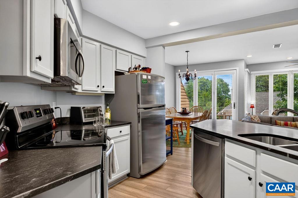 27 BRIARWOOD LN, WINTERGREEN RESORT, Virginia 22967, 4 Bedrooms Bedrooms, ,3 BathroomsBathrooms,Residential,Adventure Outpost,27 BRIARWOOD LN,682250 MLS # 682250