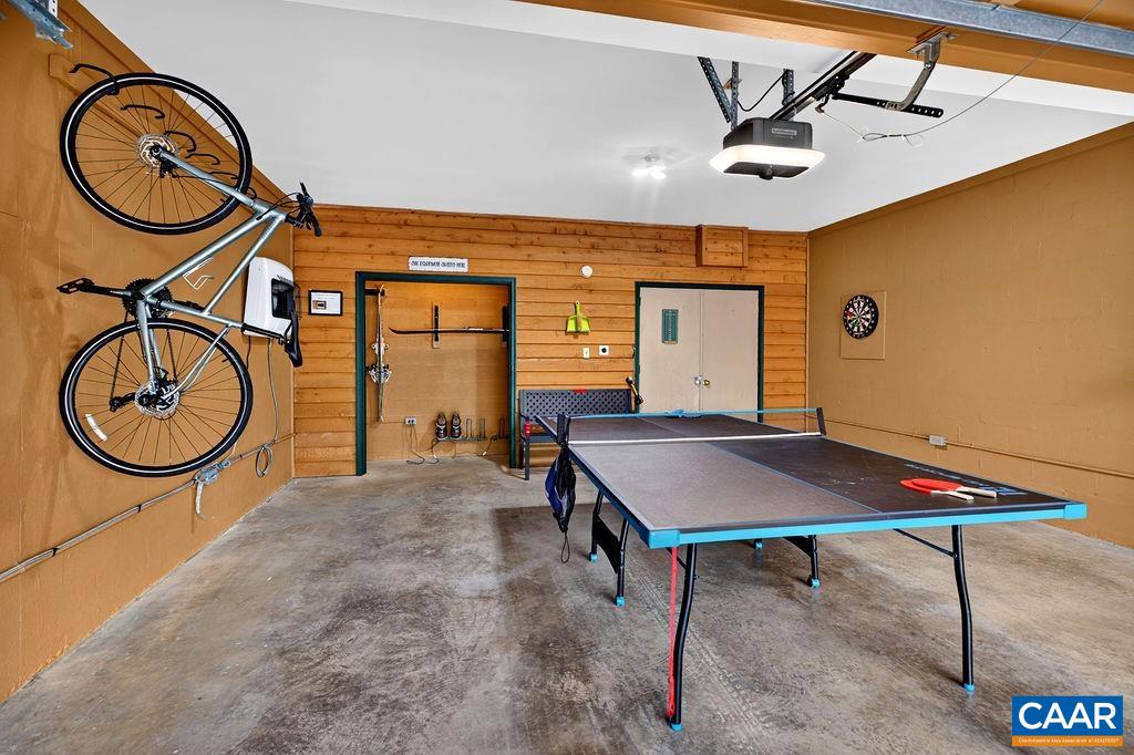 27 BRIARWOOD LN, WINTERGREEN RESORT, Virginia 22967, 4 Bedrooms Bedrooms, ,3 BathroomsBathrooms,Residential,Adventure Outpost,27 BRIARWOOD LN,682250 MLS # 682250