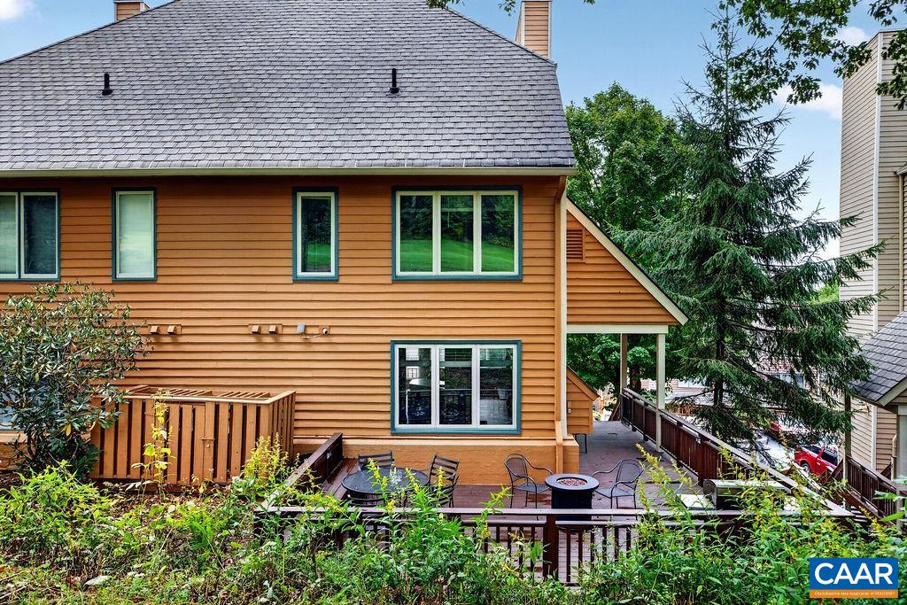 27 BRIARWOOD LN, WINTERGREEN RESORT, Virginia 22967, 4 Bedrooms Bedrooms, ,3 BathroomsBathrooms,Residential,Adventure Outpost,27 BRIARWOOD LN,682250 MLS # 682250