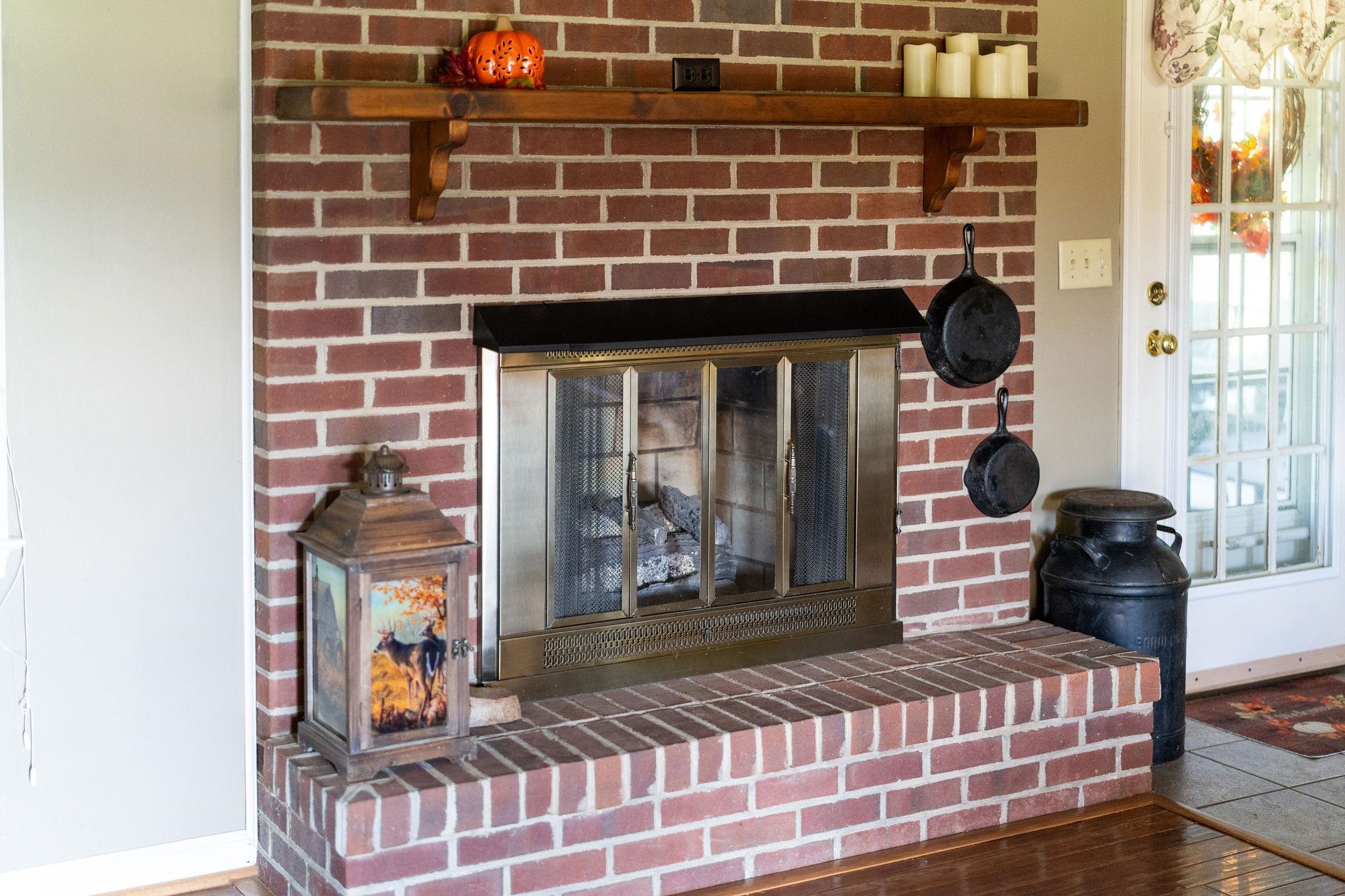 5403 LEE JACKSON HWY, GREENVILLE, Virginia 24440, 3 Bedrooms Bedrooms, ,2 BathroomsBathrooms,Residential,5403 LEE JACKSON HWY,682402 MLS # 682402 5403 LEE JACKSON HWY, GREENVILLE, Virginia 24440, 3 Bedrooms Bedrooms, ,2 BathroomsBathrooms,Residential,5403 LEE JACKSON HWY,682402 MLS # 682402