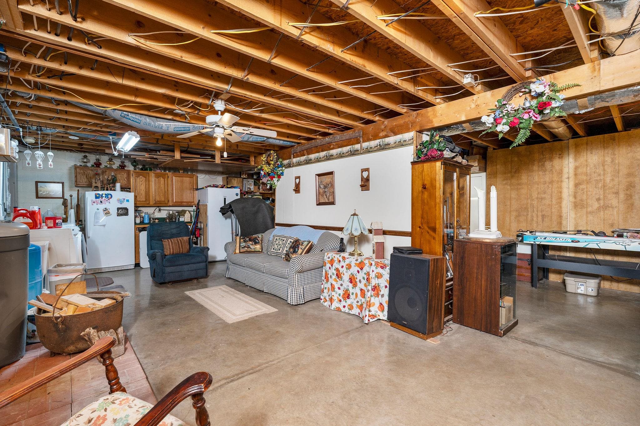 5403 LEE JACKSON HWY, GREENVILLE, Virginia 24440, 3 Bedrooms Bedrooms, ,2 BathroomsBathrooms,Residential,5403 LEE JACKSON HWY,682402 MLS # 682402 5403 LEE JACKSON HWY, GREENVILLE, Virginia 24440, 3 Bedrooms Bedrooms, ,2 BathroomsBathrooms,Residential,5403 LEE JACKSON HWY,682402 MLS # 682402
