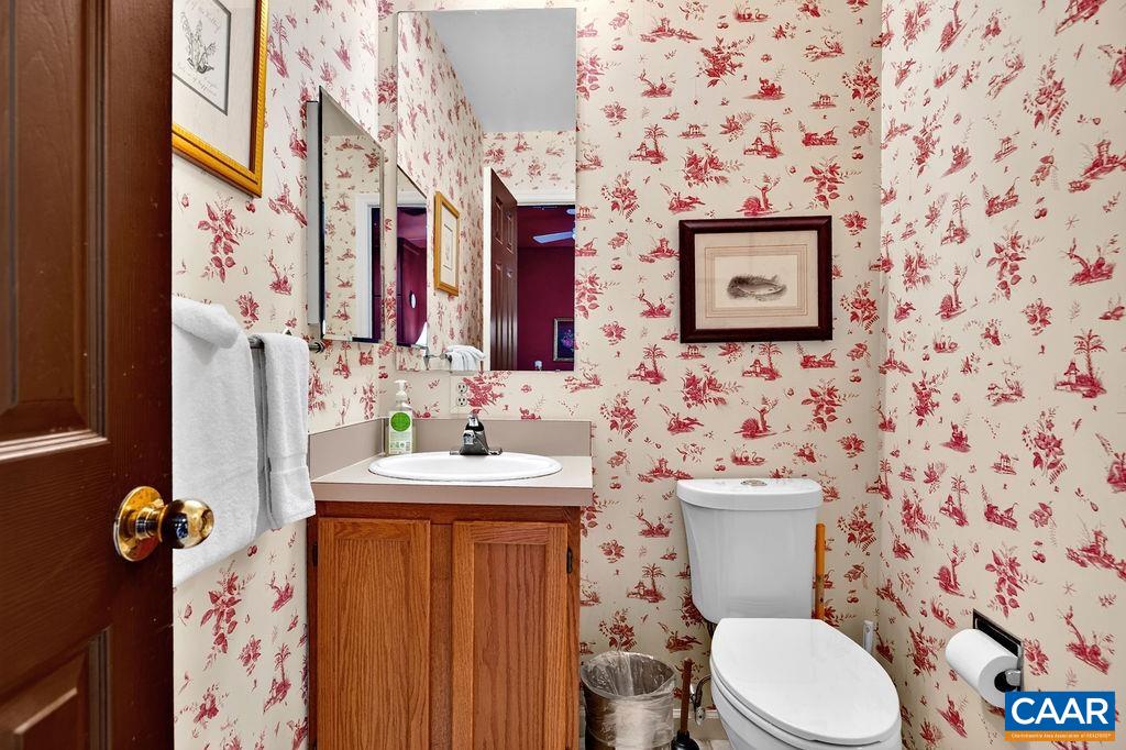 Full guest bathroom off of the top floor bedroom.