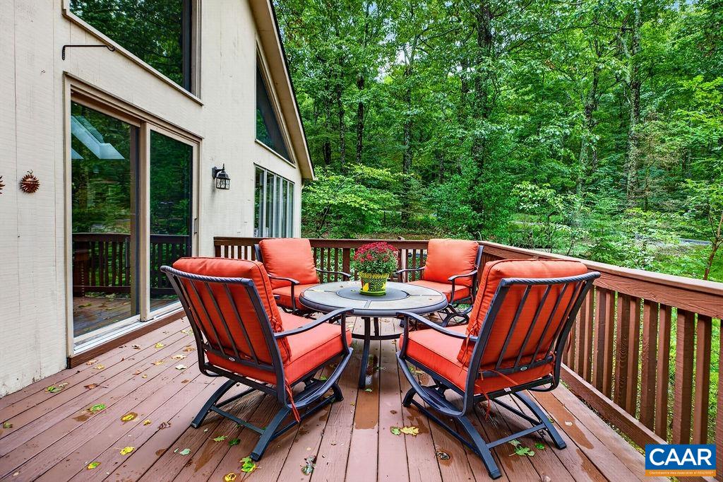 299 DEER SPRINGS LN, ROSELAND, Virginia 22967, 4 Bedrooms Bedrooms, ,3 BathroomsBathrooms,Residential,299 DEER SPRINGS LN,682405 MLS # 682405