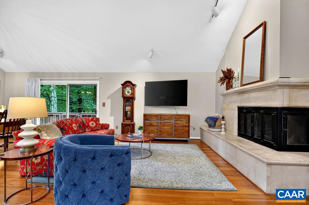 299 DEER SPRINGS LN, ROSELAND, Virginia 22967, 4 Bedrooms Bedrooms, ,3 BathroomsBathrooms,Residential,299 DEER SPRINGS LN,682405 MLS # 682405