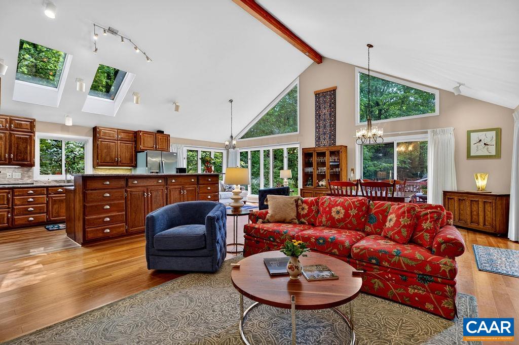 299 DEER SPRINGS LN, ROSELAND, Virginia 22967, 4 Bedrooms Bedrooms, ,3 BathroomsBathrooms,Residential,299 DEER SPRINGS LN,682405 MLS # 682405