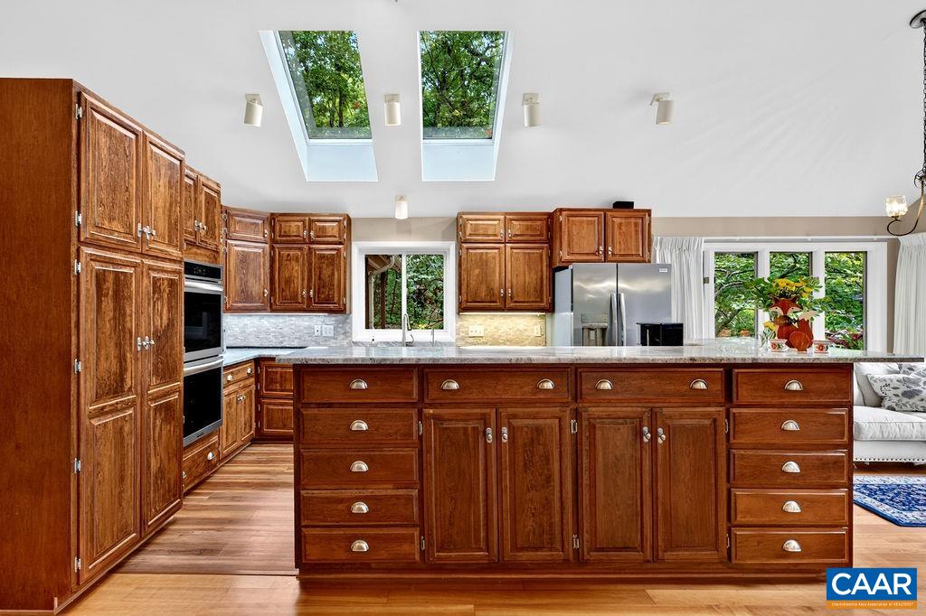 299 DEER SPRINGS LN, ROSELAND, Virginia 22967, 4 Bedrooms Bedrooms, ,3 BathroomsBathrooms,Residential,299 DEER SPRINGS LN,682405 MLS # 682405