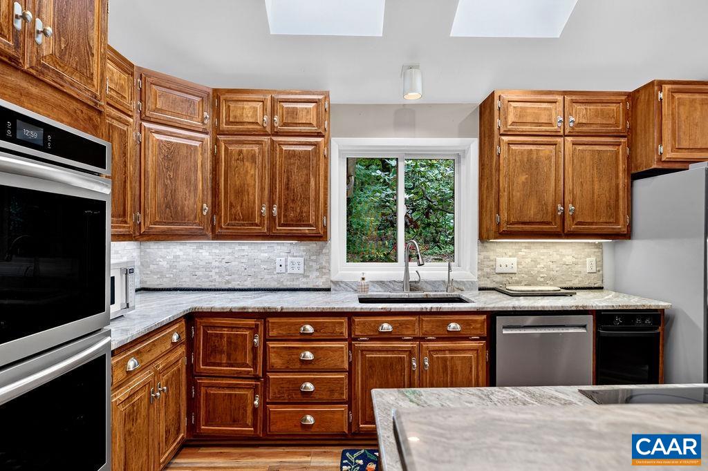 299 DEER SPRINGS LN, ROSELAND, Virginia 22967, 4 Bedrooms Bedrooms, ,3 BathroomsBathrooms,Residential,299 DEER SPRINGS LN,682405 MLS # 682405