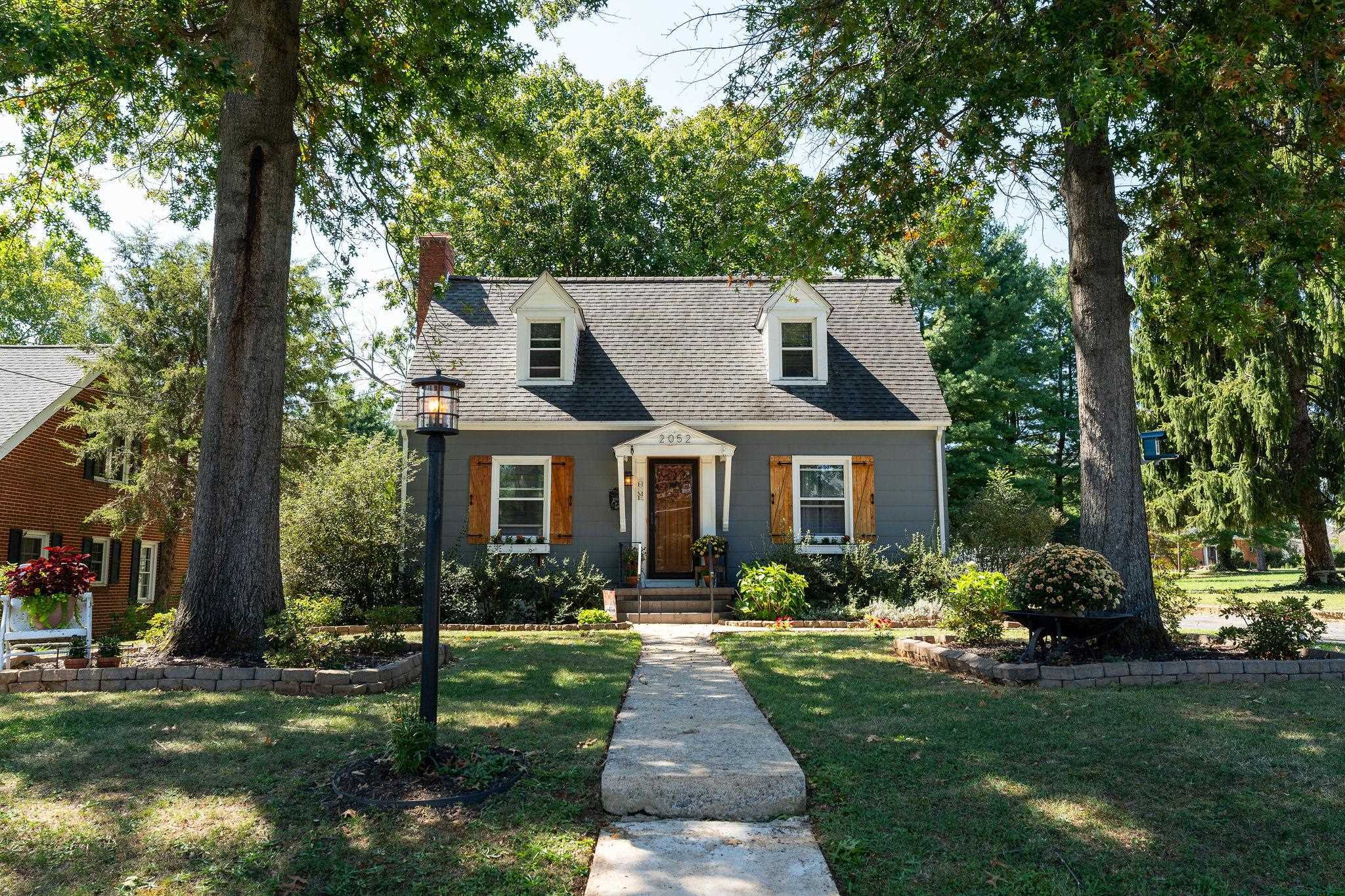 2052 CHASE AVE, WAYNESBORO, Virginia 22980, 2 Bedrooms Bedrooms, ,1 BathroomBathrooms,Residential,2052 CHASE AVE,682041 MLS # 682041 2052 CHASE AVE, WAYNESBORO, Virginia 22980, 2 Bedrooms Bedrooms, ,1 BathroomBathrooms,Residential,2052 CHASE AVE,682041 MLS # 682041