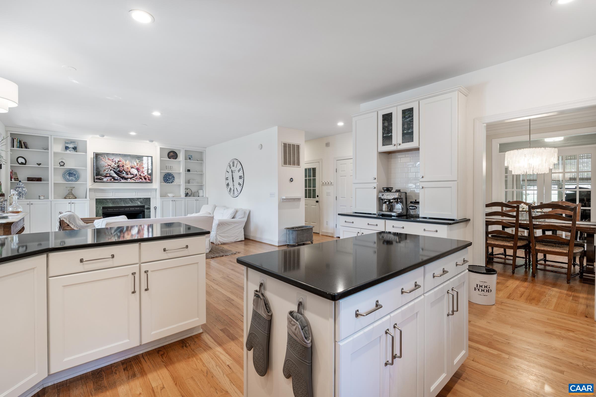 526 FONTANA DR, CHARLOTTESVILLE, Virginia 22911, 5 Bedrooms Bedrooms, ,3 BathroomsBathrooms,Residential,526 FONTANA DR,682408 MLS # 682408 526 FONTANA DR, CHARLOTTESVILLE, Virginia 22911, 5 Bedrooms Bedrooms, ,3 BathroomsBathrooms,Residential,526 FONTANA DR,682408 MLS # 682408