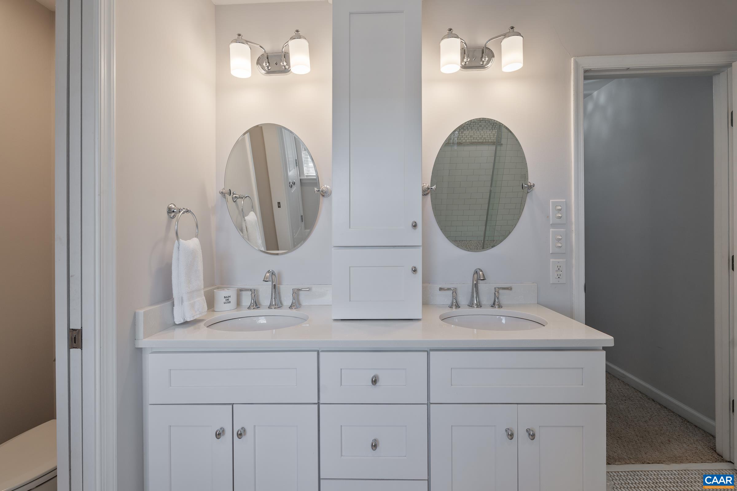 526 FONTANA DR, CHARLOTTESVILLE, Virginia 22911, 5 Bedrooms Bedrooms, ,3 BathroomsBathrooms,Residential,526 FONTANA DR,682408 MLS # 682408 526 FONTANA DR, CHARLOTTESVILLE, Virginia 22911, 5 Bedrooms Bedrooms, ,3 BathroomsBathrooms,Residential,526 FONTANA DR,682408 MLS # 682408
