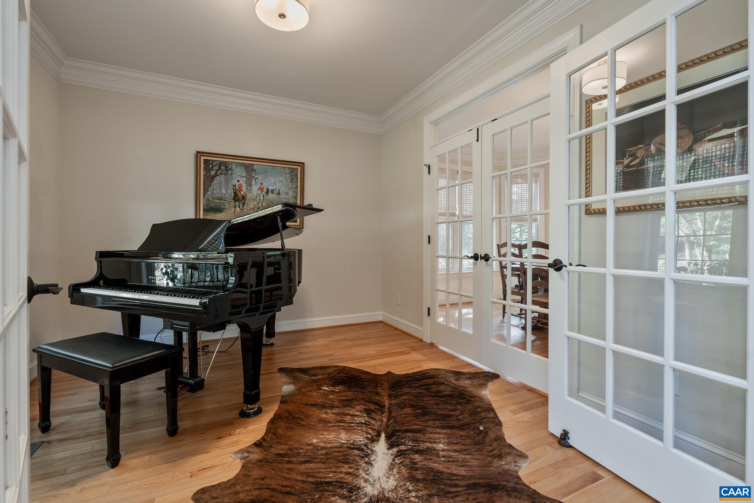 526 FONTANA DR, CHARLOTTESVILLE, Virginia 22911, 5 Bedrooms Bedrooms, ,3 BathroomsBathrooms,Residential,526 FONTANA DR,682408 MLS # 682408 526 FONTANA DR, CHARLOTTESVILLE, Virginia 22911, 5 Bedrooms Bedrooms, ,3 BathroomsBathrooms,Residential,526 FONTANA DR,682408 MLS # 682408