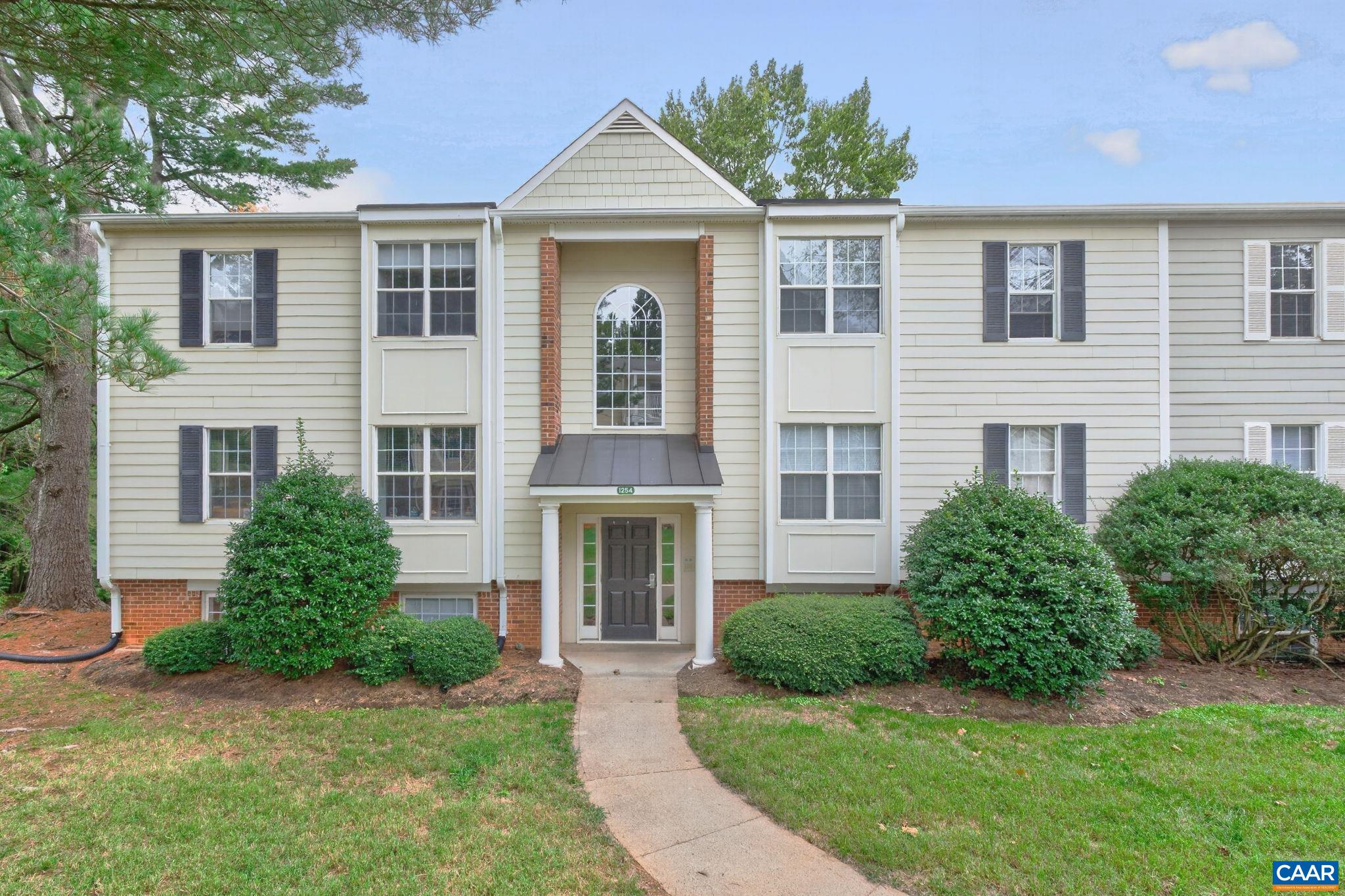 1254 VILLA LN, CHARLOTTESVILLE, Virginia 22903, 2 Bedrooms Bedrooms, ,2 BathroomsBathrooms,Residential,1254 VILLA LN,682412 MLS # 682412 1254 VILLA LN, CHARLOTTESVILLE, Virginia 22903, 2 Bedrooms Bedrooms, ,2 BathroomsBathrooms,Residential,1254 VILLA LN,682412 MLS # 682412