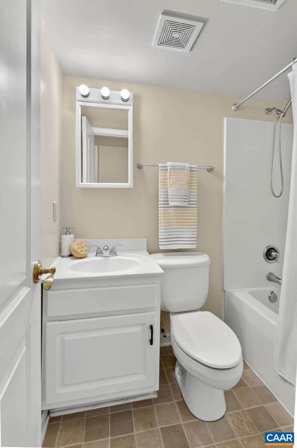 1254 VILLA LN, CHARLOTTESVILLE, Virginia 22903, 2 Bedrooms Bedrooms, ,2 BathroomsBathrooms,Residential,1254 VILLA LN,682412 MLS # 682412 1254 VILLA LN, CHARLOTTESVILLE, Virginia 22903, 2 Bedrooms Bedrooms, ,2 BathroomsBathrooms,Residential,1254 VILLA LN,682412 MLS # 682412