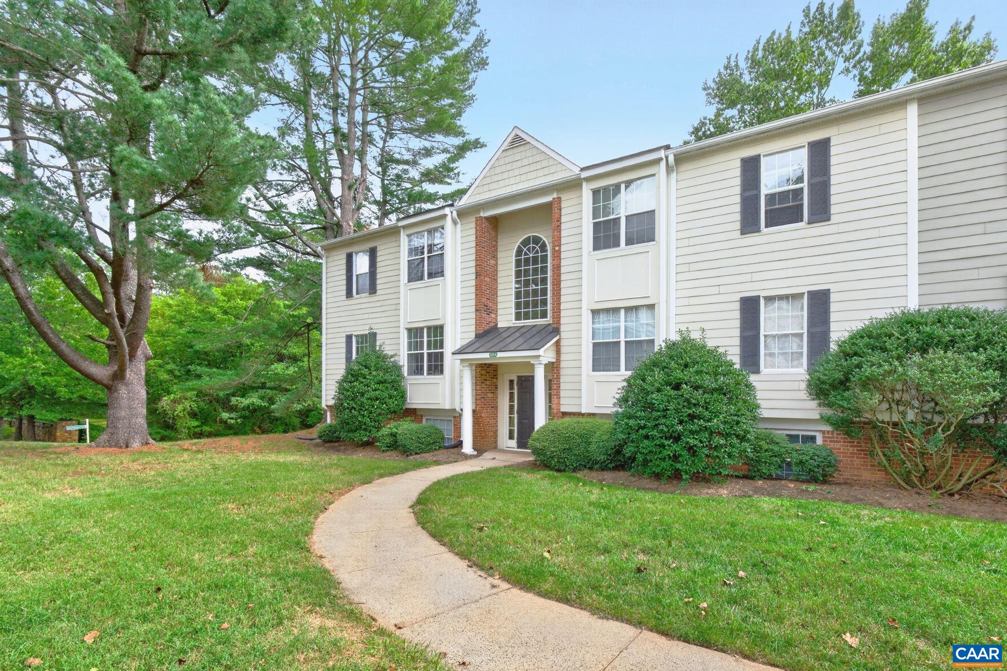 1254 VILLA LN, CHARLOTTESVILLE, Virginia 22903, 2 Bedrooms Bedrooms, ,2 BathroomsBathrooms,Residential,1254 VILLA LN,682412 MLS # 682412 1254 VILLA LN, CHARLOTTESVILLE, Virginia 22903, 2 Bedrooms Bedrooms, ,2 BathroomsBathrooms,Residential,1254 VILLA LN,682412 MLS # 682412