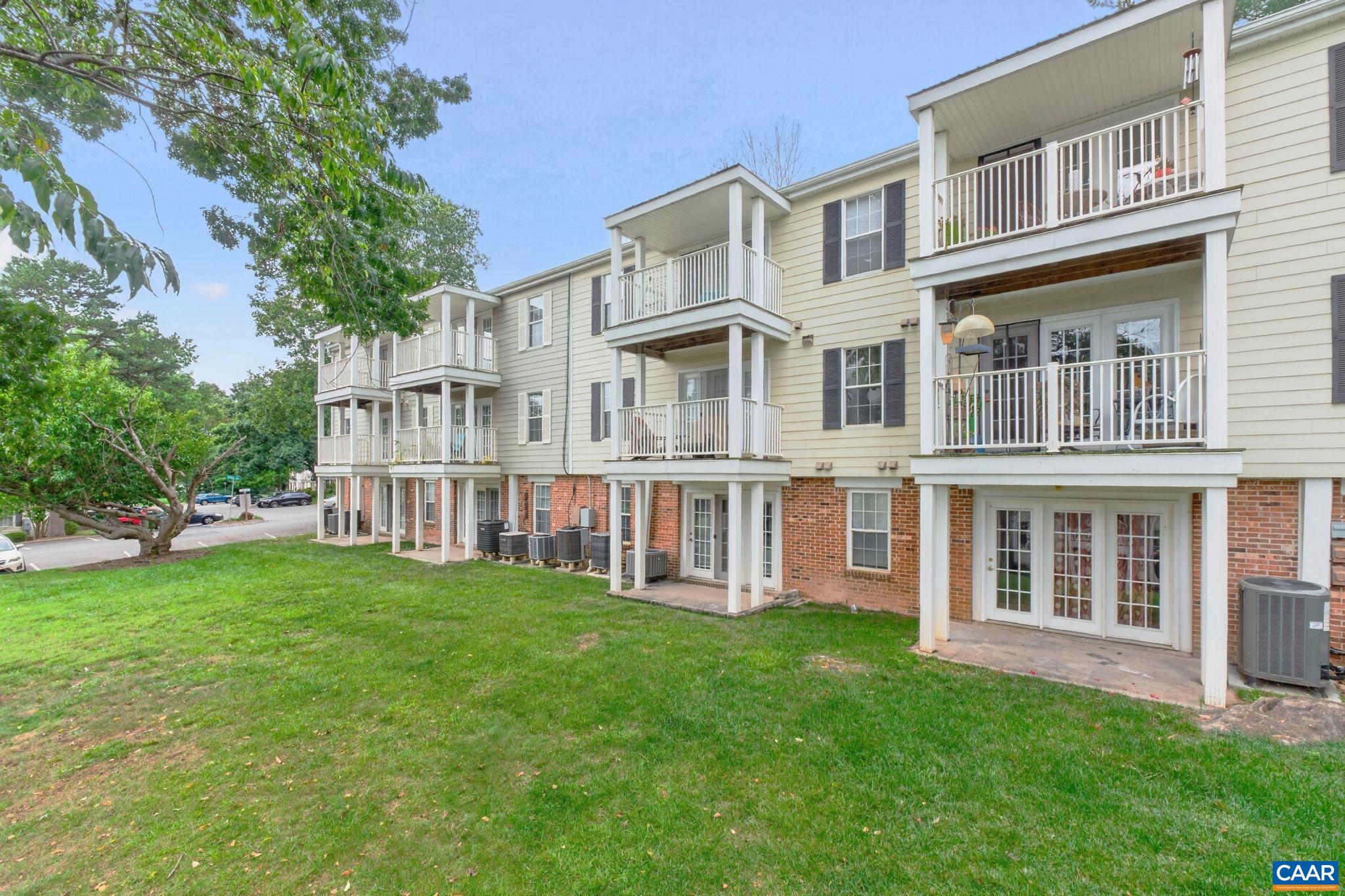 1254 VILLA LN, CHARLOTTESVILLE, Virginia 22903, 2 Bedrooms Bedrooms, ,2 BathroomsBathrooms,Residential,1254 VILLA LN,682412 MLS # 682412 1254 VILLA LN, CHARLOTTESVILLE, Virginia 22903, 2 Bedrooms Bedrooms, ,2 BathroomsBathrooms,Residential,1254 VILLA LN,682412 MLS # 682412