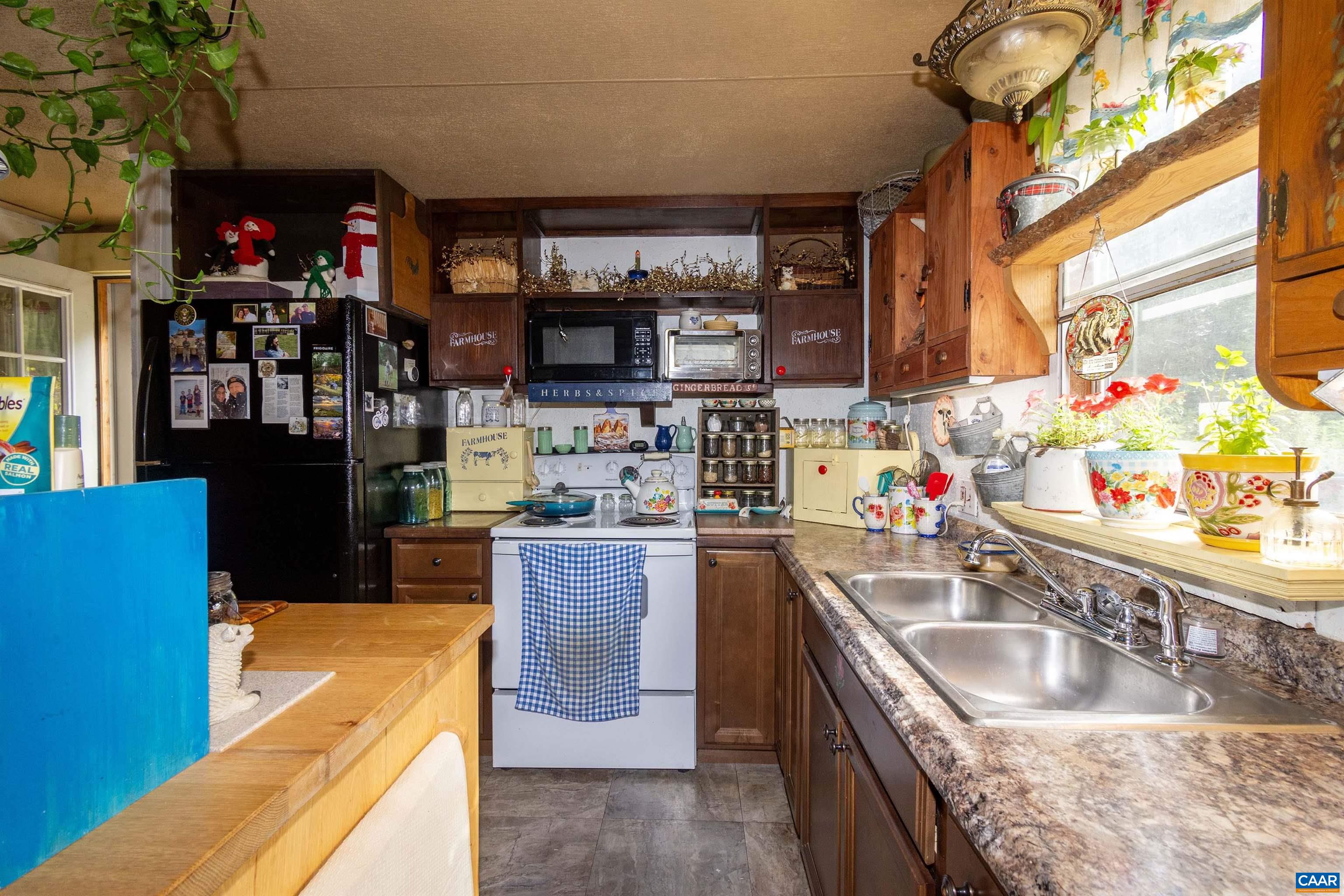 1781 WEAVER RD, ELKTON, Virginia 22827, 3 Bedrooms Bedrooms, ,2 BathroomsBathrooms,Residential,1781 WEAVER RD,682419 MLS # 682419 1781 WEAVER RD, ELKTON, Virginia 22827, 3 Bedrooms Bedrooms, ,2 BathroomsBathrooms,Residential,1781 WEAVER RD,682419 MLS # 682419