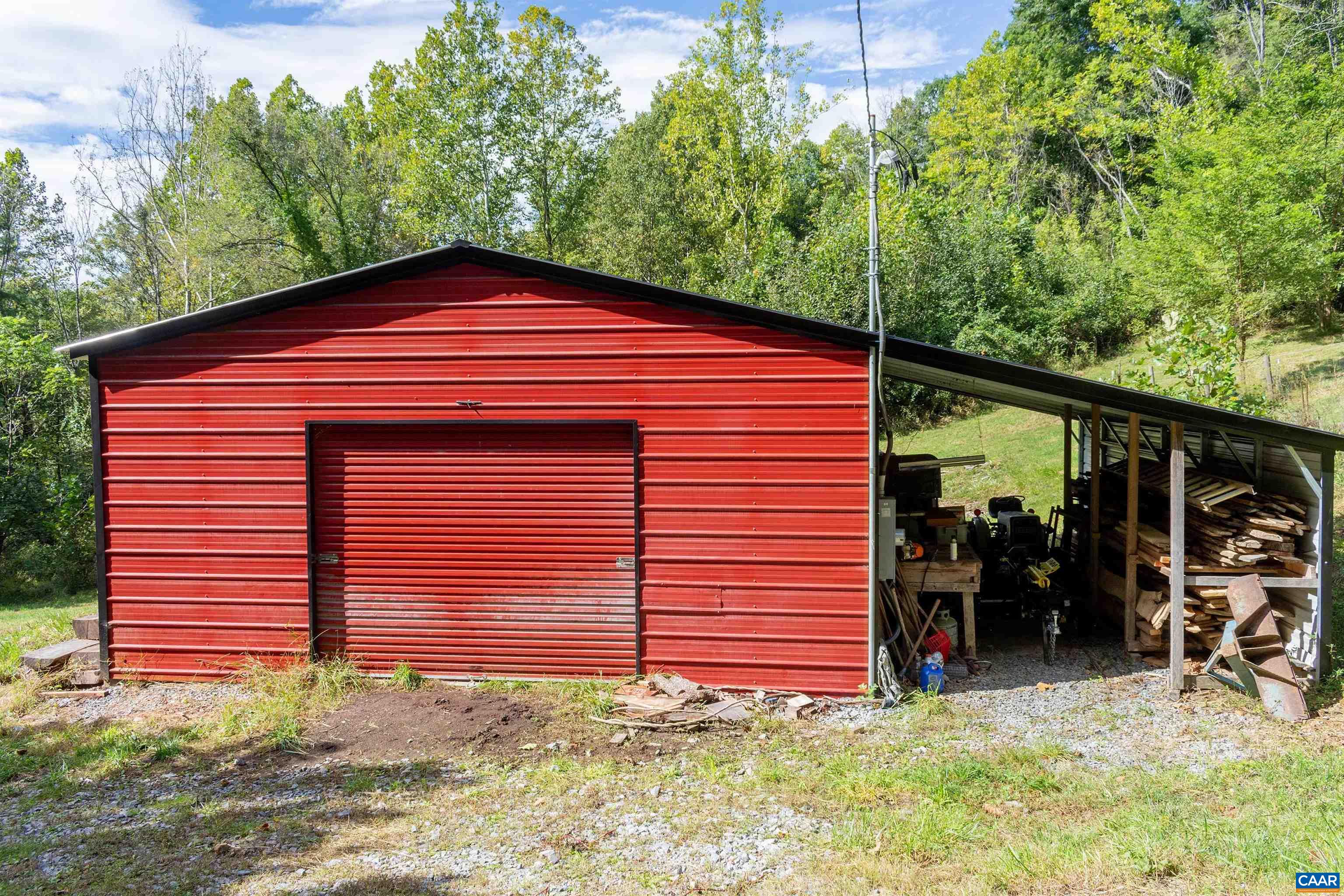 Used as a woodworker's/cabinetmaker's shop. Measures 24x30 feet. Used as a woodworker's/cabinetmaker's shop. Measures 24x30 feet.