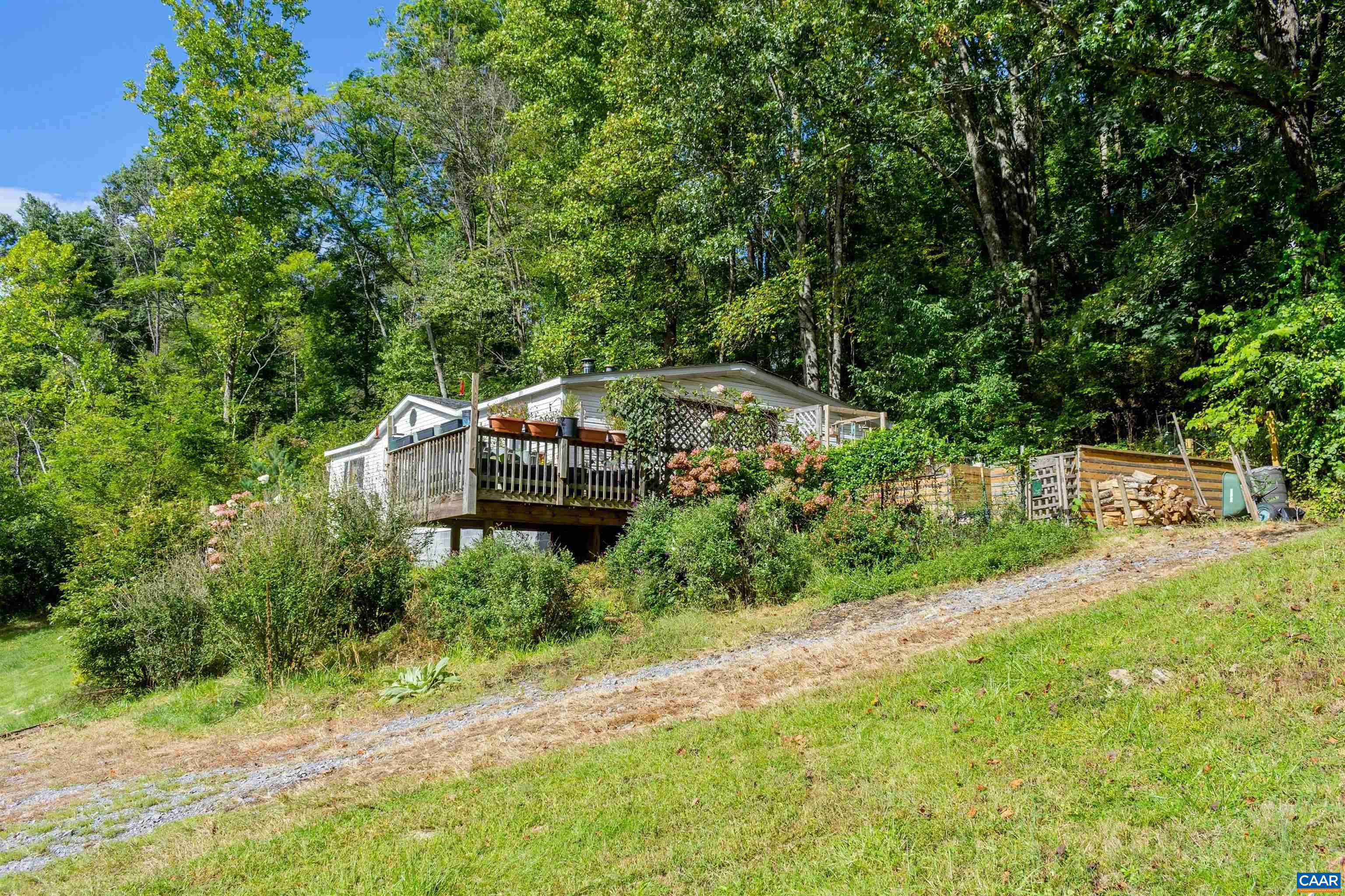 1781 WEAVER RD, ELKTON, Virginia 22827, 3 Bedrooms Bedrooms, ,2 BathroomsBathrooms,Residential,1781 WEAVER RD,682419 MLS # 682419 1781 WEAVER RD, ELKTON, Virginia 22827, 3 Bedrooms Bedrooms, ,2 BathroomsBathrooms,Residential,1781 WEAVER RD,682419 MLS # 682419