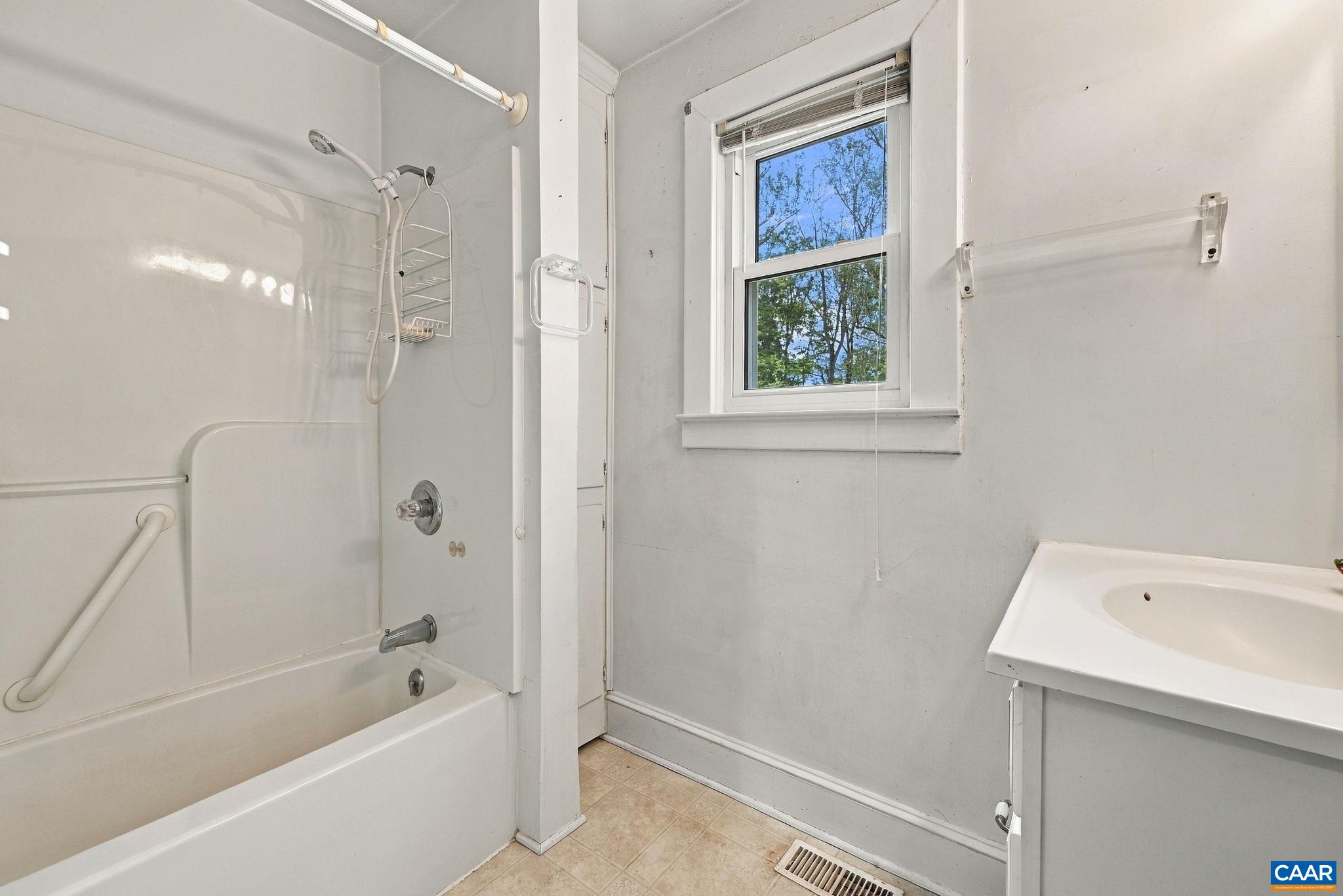 235 COLONY DR, CHARLOTTESVILLE, Virginia 22903, 2 Bedrooms Bedrooms, ,1 BathroomBathrooms,Residential,235 COLONY DR,682427 MLS # 682427 235 COLONY DR, CHARLOTTESVILLE, Virginia 22903, 2 Bedrooms Bedrooms, ,1 BathroomBathrooms,Residential,235 COLONY DR,682427 MLS # 682427