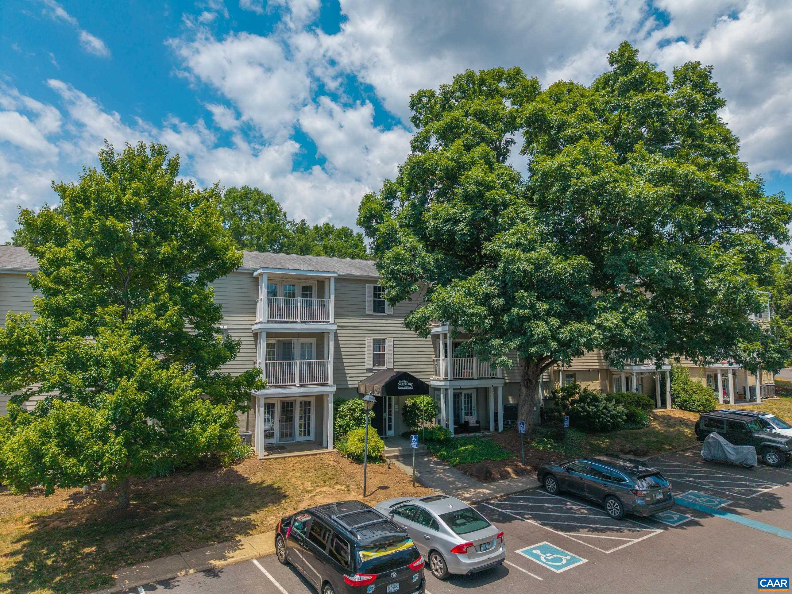 1313 VILLA WAY, CHARLOTTESVILLE, Virginia 22903, 3 Bedrooms Bedrooms, ,2 BathroomsBathrooms,Residential,1313 VILLA WAY,678421 MLS # 678421 1313 VILLA WAY, CHARLOTTESVILLE, Virginia 22903, 3 Bedrooms Bedrooms, ,2 BathroomsBathrooms,Residential,1313 VILLA WAY,678421 MLS # 678421