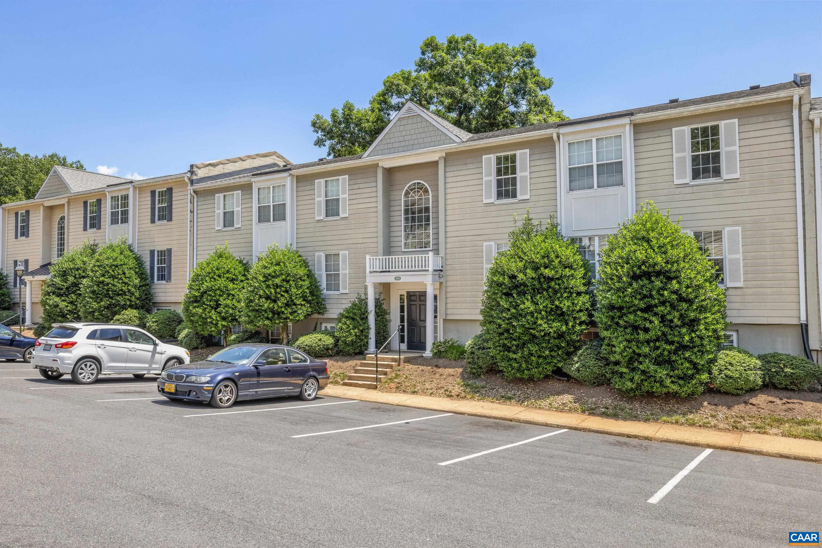 1313 VILLA WAY, CHARLOTTESVILLE, Virginia 22903, 3 Bedrooms Bedrooms, ,2 BathroomsBathrooms,Residential,1313 VILLA WAY,678421 MLS # 678421 1313 VILLA WAY, CHARLOTTESVILLE, Virginia 22903, 3 Bedrooms Bedrooms, ,2 BathroomsBathrooms,Residential,1313 VILLA WAY,678421 MLS # 678421