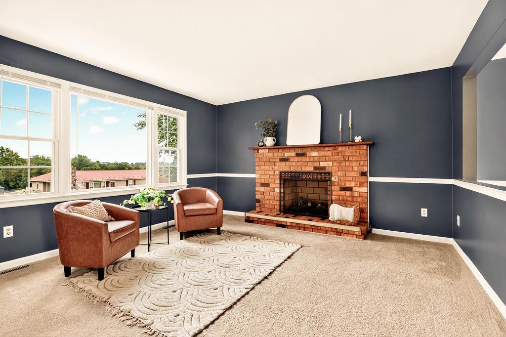 114 MILL STONE DR, VERONA, Virginia 24482, 4 Bedrooms Bedrooms, ,3 BathroomsBathrooms,Residential,114 MILL STONE DR,681390 MLS # 681390 114 MILL STONE DR, VERONA, Virginia 24482, 4 Bedrooms Bedrooms, ,3 BathroomsBathrooms,Residential,114 MILL STONE DR,681390 MLS # 681390