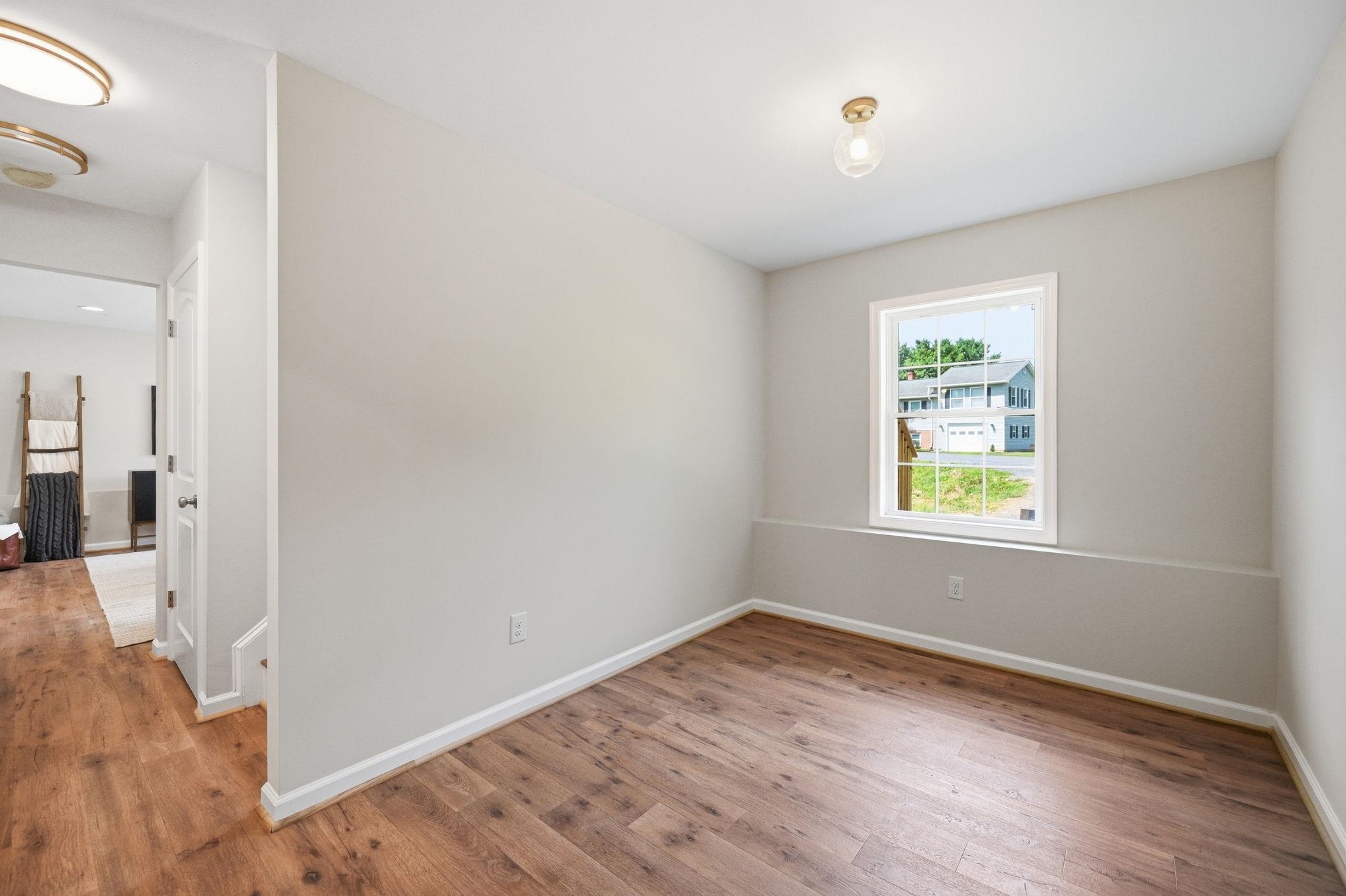 142 WESLEY CHAPEL DR, EDINBURG, Virginia 22824, 3 Bedrooms Bedrooms, ,3 BathroomsBathrooms,Residential,142 WESLEY CHAPEL DR,682429 MLS # 682429 142 WESLEY CHAPEL DR, EDINBURG, Virginia 22824, 3 Bedrooms Bedrooms, ,3 BathroomsBathrooms,Residential,142 WESLEY CHAPEL DR,682429 MLS # 682429