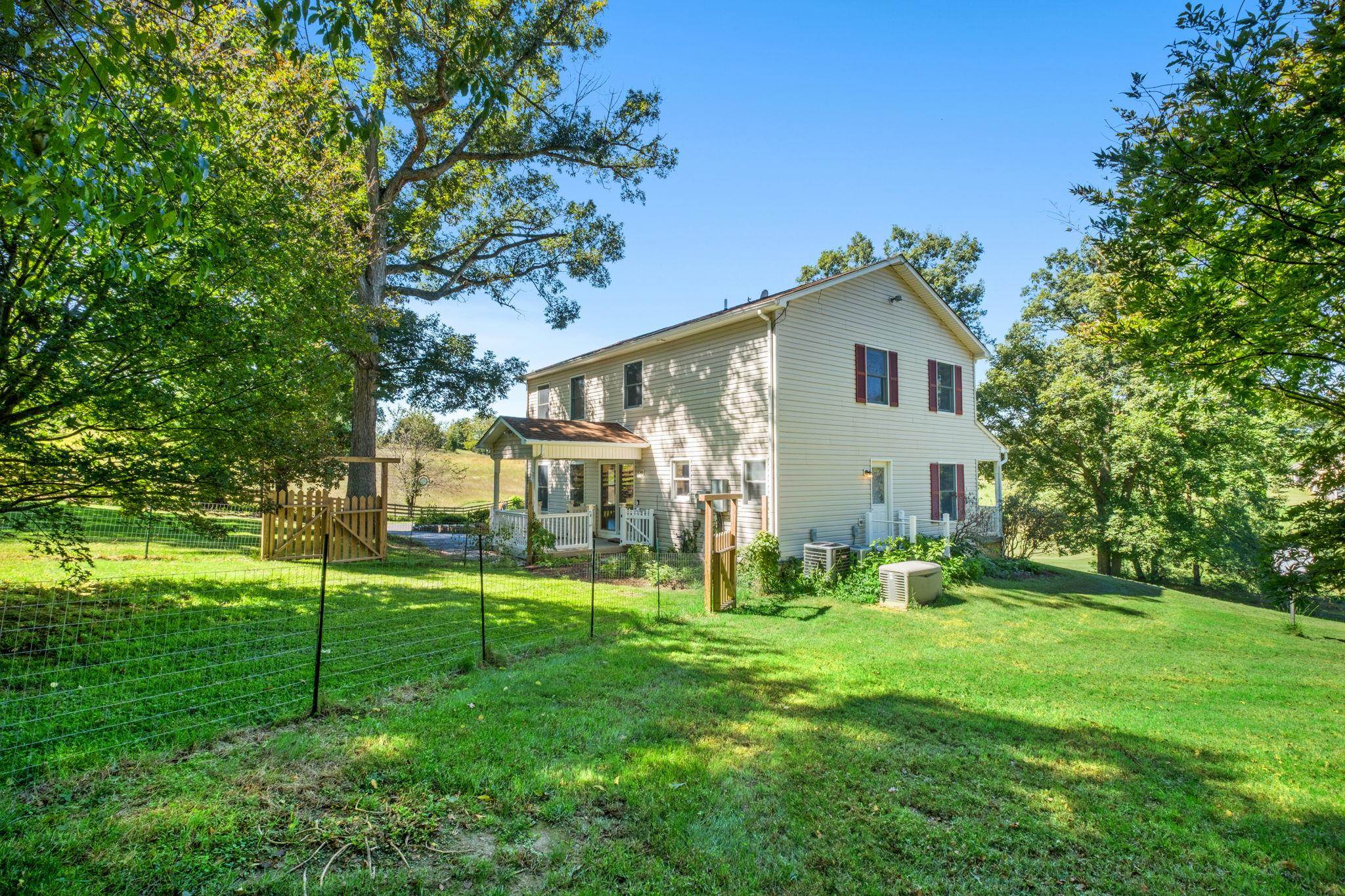 2162 SKIPPIE LN, BROADWAY, Virginia 22815, 5 Bedrooms Bedrooms, ,4 BathroomsBathrooms,Residential,2162 SKIPPIE LN,682436 MLS # 682436 2162 SKIPPIE LN, BROADWAY, Virginia 22815, 5 Bedrooms Bedrooms, ,4 BathroomsBathrooms,Residential,2162 SKIPPIE LN,682436 MLS # 682436