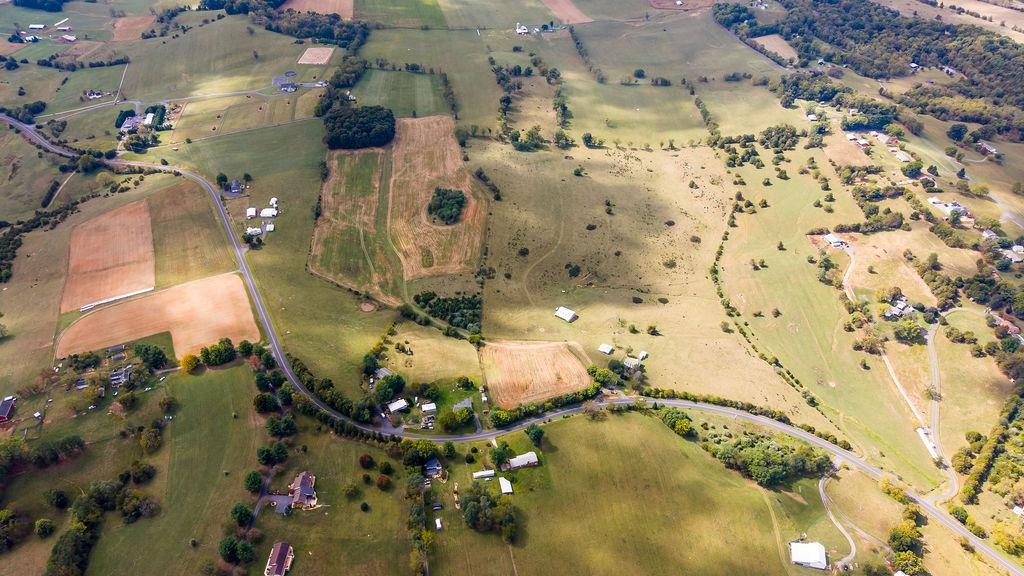 3346 SPRING HILL RD, STAUNTON, Virginia 24401, ,Farm,3346 SPRING HILL RD,682456 MLS # 682456 3346 SPRING HILL RD, STAUNTON, Virginia 24401, ,Farm,3346 SPRING HILL RD,682456 MLS # 682456