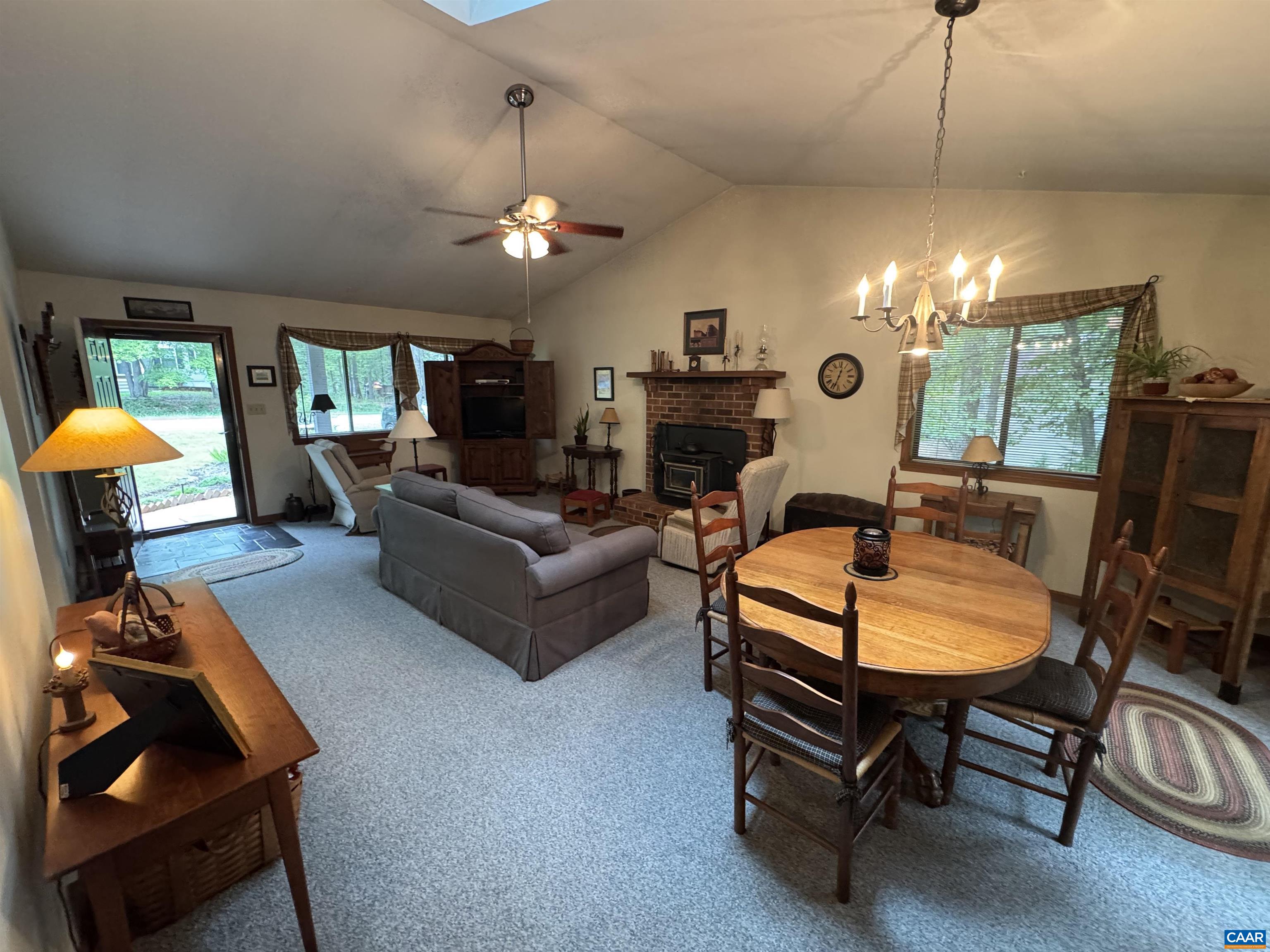 19 N BEARWOOD DR, PALMYRA, Virginia 22963, 3 Bedrooms Bedrooms, ,2 BathroomsBathrooms,Residential,19 N BEARWOOD DR,682280 MLS # 682280 19 N BEARWOOD DR, PALMYRA, Virginia 22963, 3 Bedrooms Bedrooms, ,2 BathroomsBathrooms,Residential,19 N BEARWOOD DR,682280 MLS # 682280