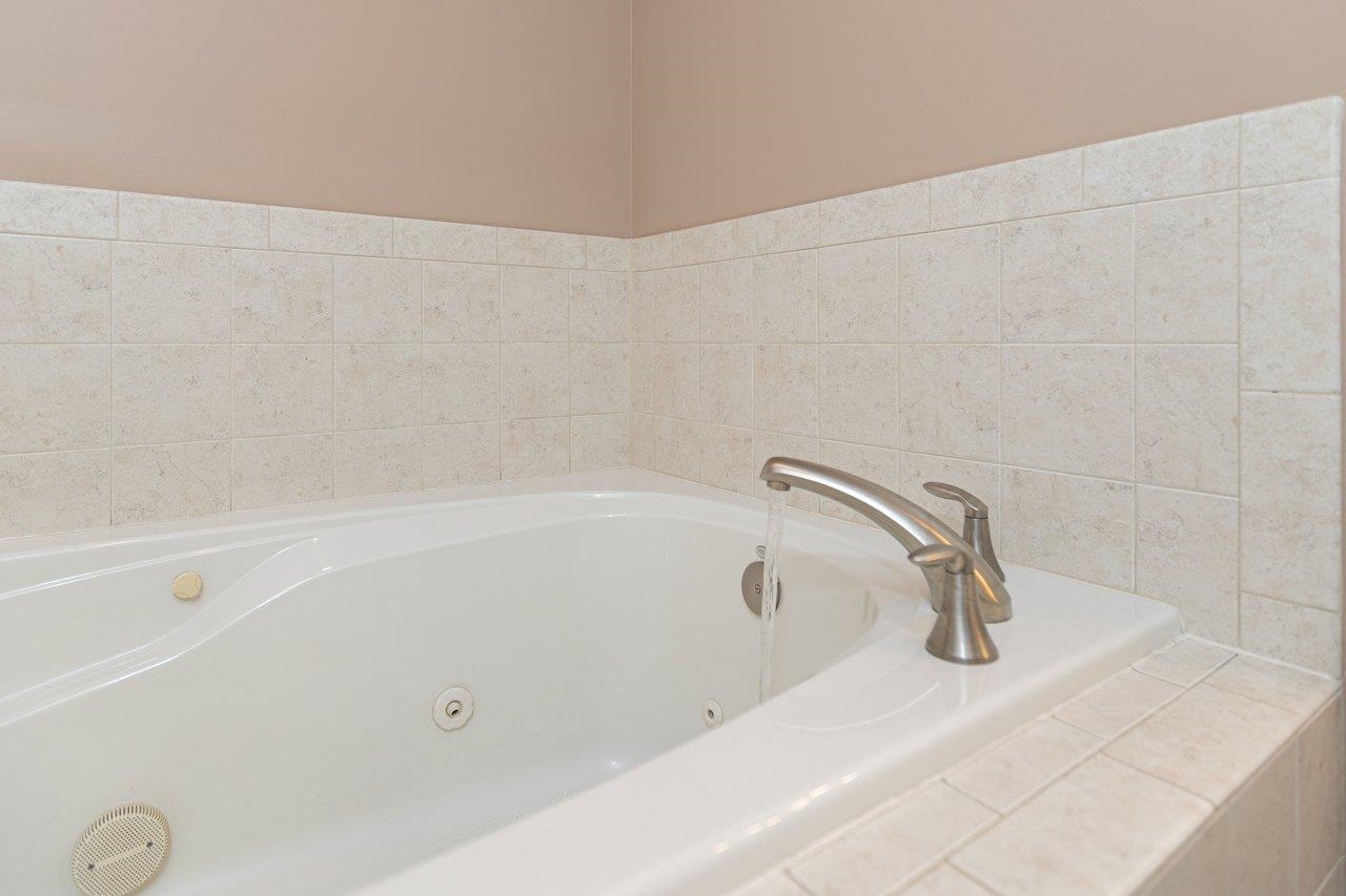 1991 BUTTONWOOD CT, HARRISONBURG, Virginia 22802, 3 Bedrooms Bedrooms, ,3 BathroomsBathrooms,Residential,1991 BUTTONWOOD CT,682448 MLS # 682448 1991 BUTTONWOOD CT, HARRISONBURG, Virginia 22802, 3 Bedrooms Bedrooms, ,3 BathroomsBathrooms,Residential,1991 BUTTONWOOD CT,682448 MLS # 682448