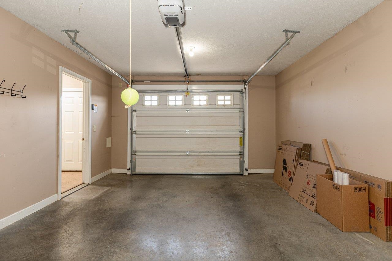 1991 BUTTONWOOD CT, HARRISONBURG, Virginia 22802, 3 Bedrooms Bedrooms, ,3 BathroomsBathrooms,Residential,1991 BUTTONWOOD CT,682448 MLS # 682448 1991 BUTTONWOOD CT, HARRISONBURG, Virginia 22802, 3 Bedrooms Bedrooms, ,3 BathroomsBathrooms,Residential,1991 BUTTONWOOD CT,682448 MLS # 682448