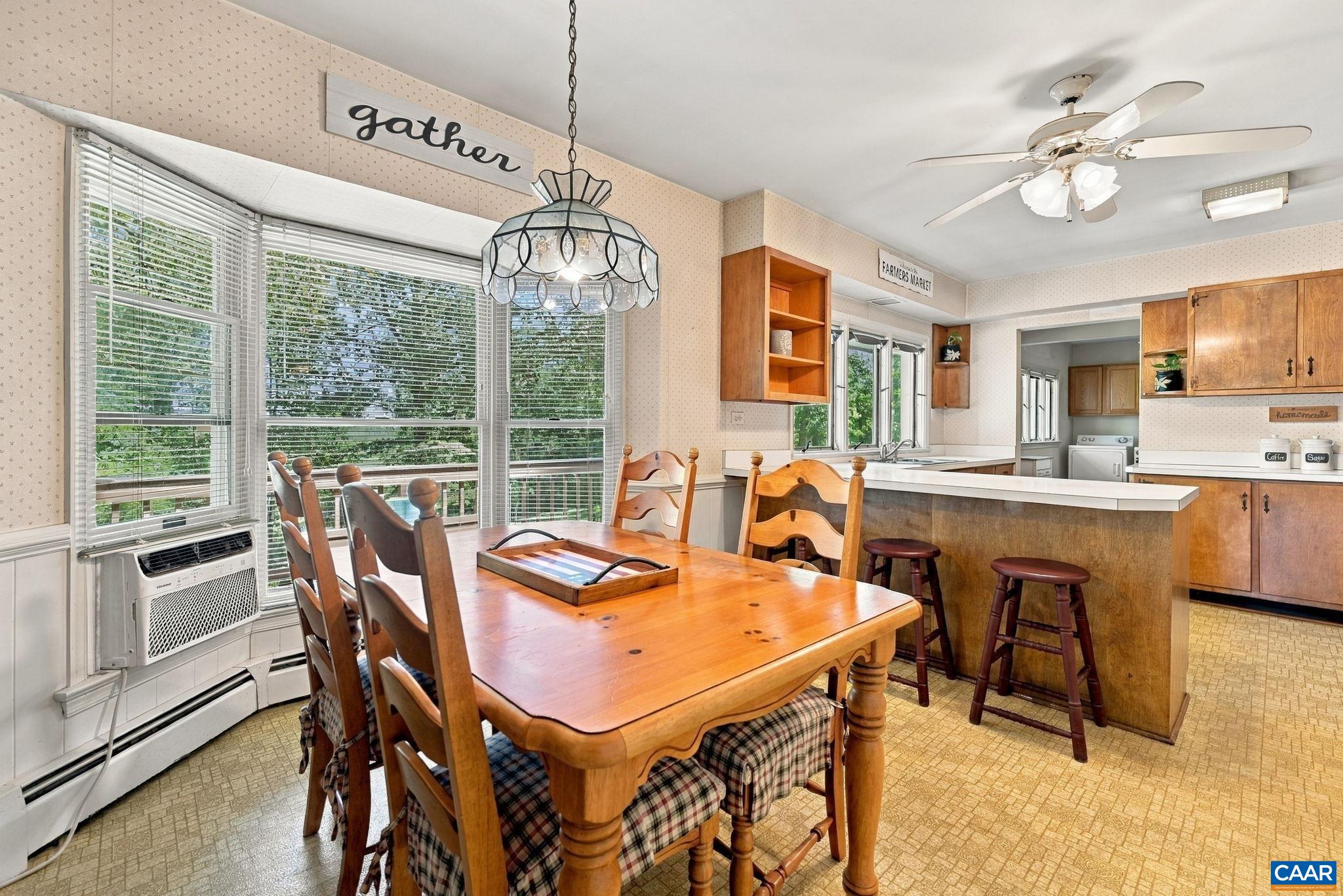 6285 MARKWOOD RD, EARLYSVILLE, Virginia 22936, 4 Bedrooms Bedrooms, ,2 BathroomsBathrooms,Residential,Earlysville Haven,6285 MARKWOOD RD,682449 MLS # 682449 6285 MARKWOOD RD, EARLYSVILLE, Virginia 22936, 4 Bedrooms Bedrooms, ,2 BathroomsBathrooms,Residential,Earlysville Haven,6285 MARKWOOD RD,682449 MLS # 682449