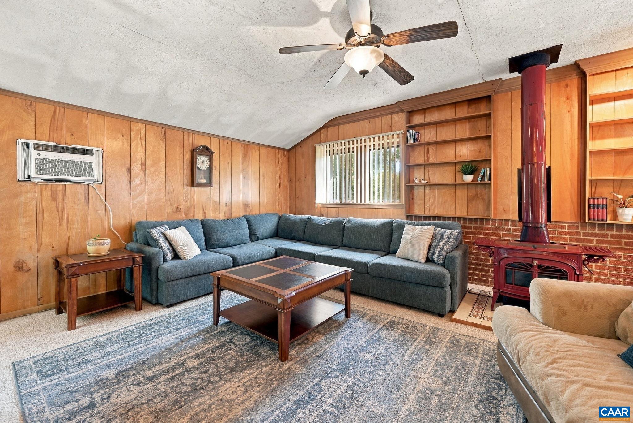 6285 MARKWOOD RD, EARLYSVILLE, Virginia 22936, 4 Bedrooms Bedrooms, ,2 BathroomsBathrooms,Residential,Earlysville Haven,6285 MARKWOOD RD,682449 MLS # 682449 6285 MARKWOOD RD, EARLYSVILLE, Virginia 22936, 4 Bedrooms Bedrooms, ,2 BathroomsBathrooms,Residential,Earlysville Haven,6285 MARKWOOD RD,682449 MLS # 682449