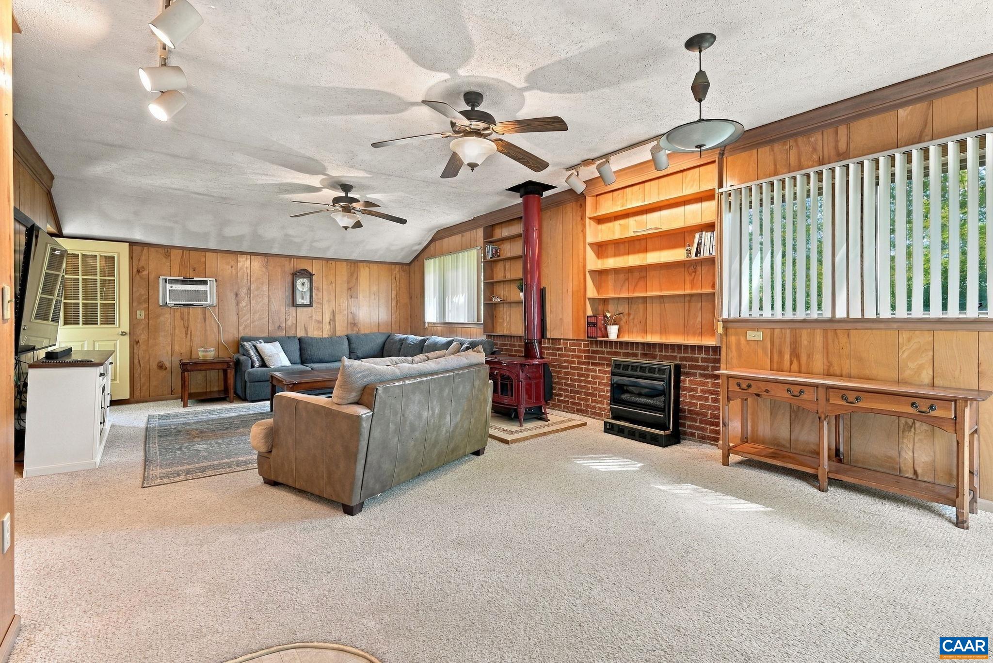 6285 MARKWOOD RD, EARLYSVILLE, Virginia 22936, 4 Bedrooms Bedrooms, ,2 BathroomsBathrooms,Residential,Earlysville Haven,6285 MARKWOOD RD,682449 MLS # 682449 6285 MARKWOOD RD, EARLYSVILLE, Virginia 22936, 4 Bedrooms Bedrooms, ,2 BathroomsBathrooms,Residential,Earlysville Haven,6285 MARKWOOD RD,682449 MLS # 682449
