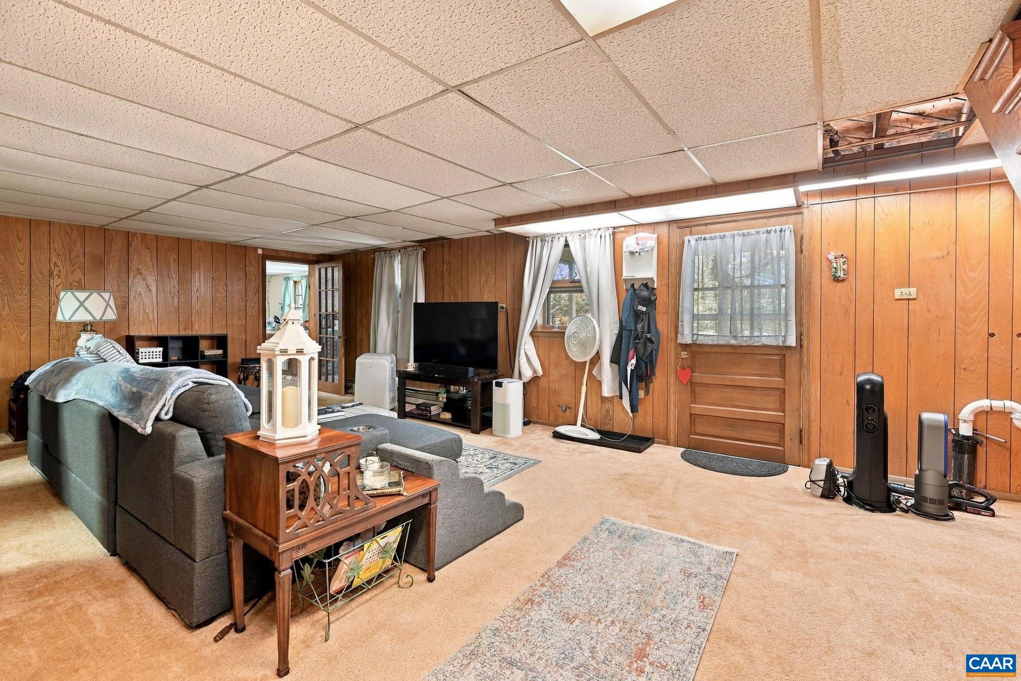 6285 MARKWOOD RD, EARLYSVILLE, Virginia 22936, 4 Bedrooms Bedrooms, ,2 BathroomsBathrooms,Residential,Earlysville Haven,6285 MARKWOOD RD,682449 MLS # 682449 6285 MARKWOOD RD, EARLYSVILLE, Virginia 22936, 4 Bedrooms Bedrooms, ,2 BathroomsBathrooms,Residential,Earlysville Haven,6285 MARKWOOD RD,682449 MLS # 682449