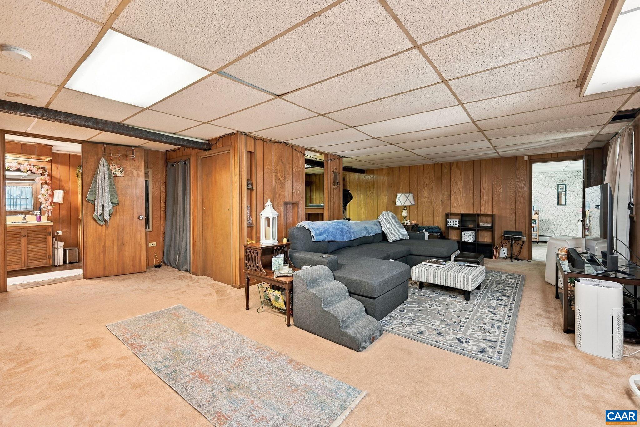 6285 MARKWOOD RD, EARLYSVILLE, Virginia 22936, 4 Bedrooms Bedrooms, ,2 BathroomsBathrooms,Residential,Earlysville Haven,6285 MARKWOOD RD,682449 MLS # 682449 6285 MARKWOOD RD, EARLYSVILLE, Virginia 22936, 4 Bedrooms Bedrooms, ,2 BathroomsBathrooms,Residential,Earlysville Haven,6285 MARKWOOD RD,682449 MLS # 682449