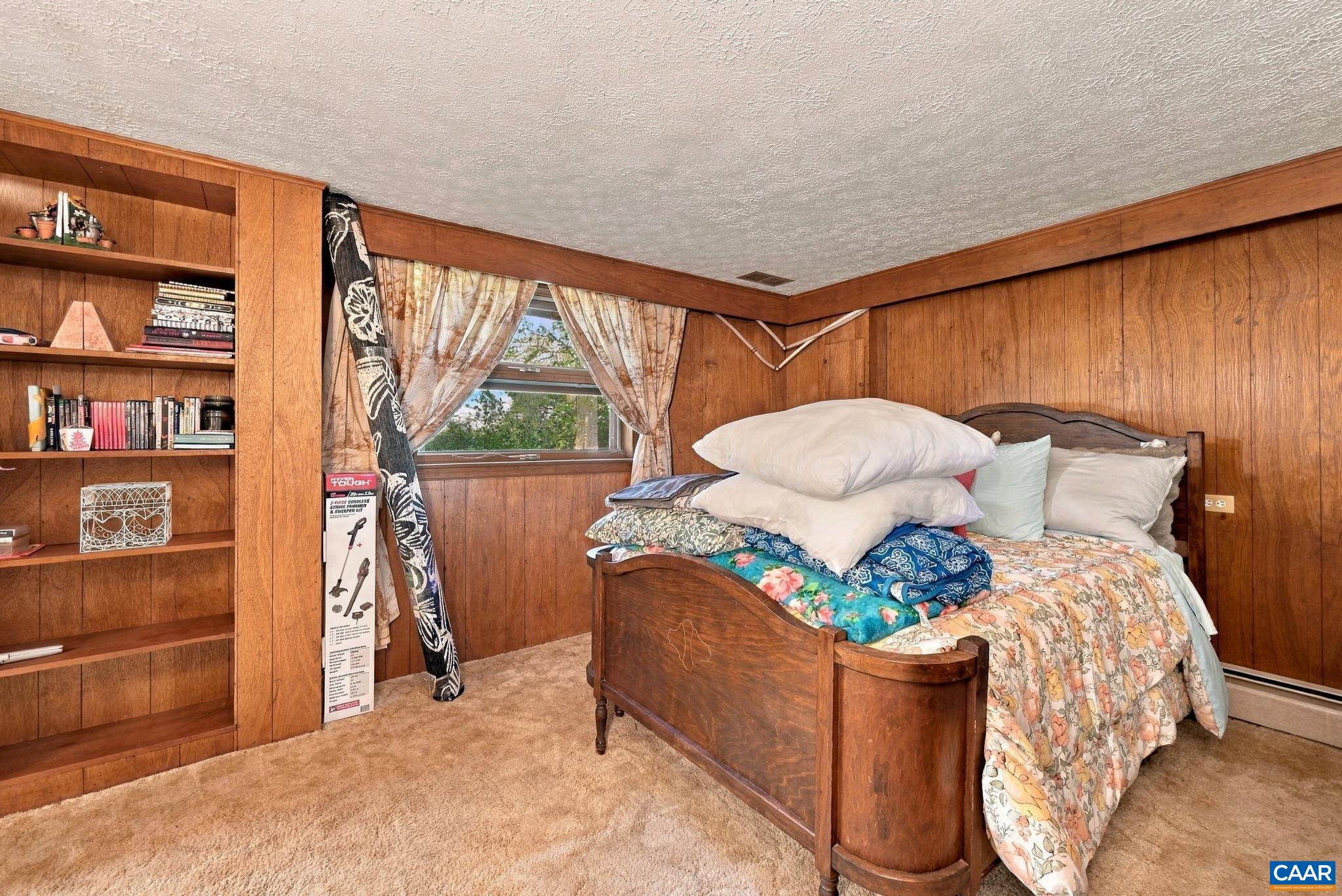 6285 MARKWOOD RD, EARLYSVILLE, Virginia 22936, 4 Bedrooms Bedrooms, ,2 BathroomsBathrooms,Residential,Earlysville Haven,6285 MARKWOOD RD,682449 MLS # 682449 6285 MARKWOOD RD, EARLYSVILLE, Virginia 22936, 4 Bedrooms Bedrooms, ,2 BathroomsBathrooms,Residential,Earlysville Haven,6285 MARKWOOD RD,682449 MLS # 682449