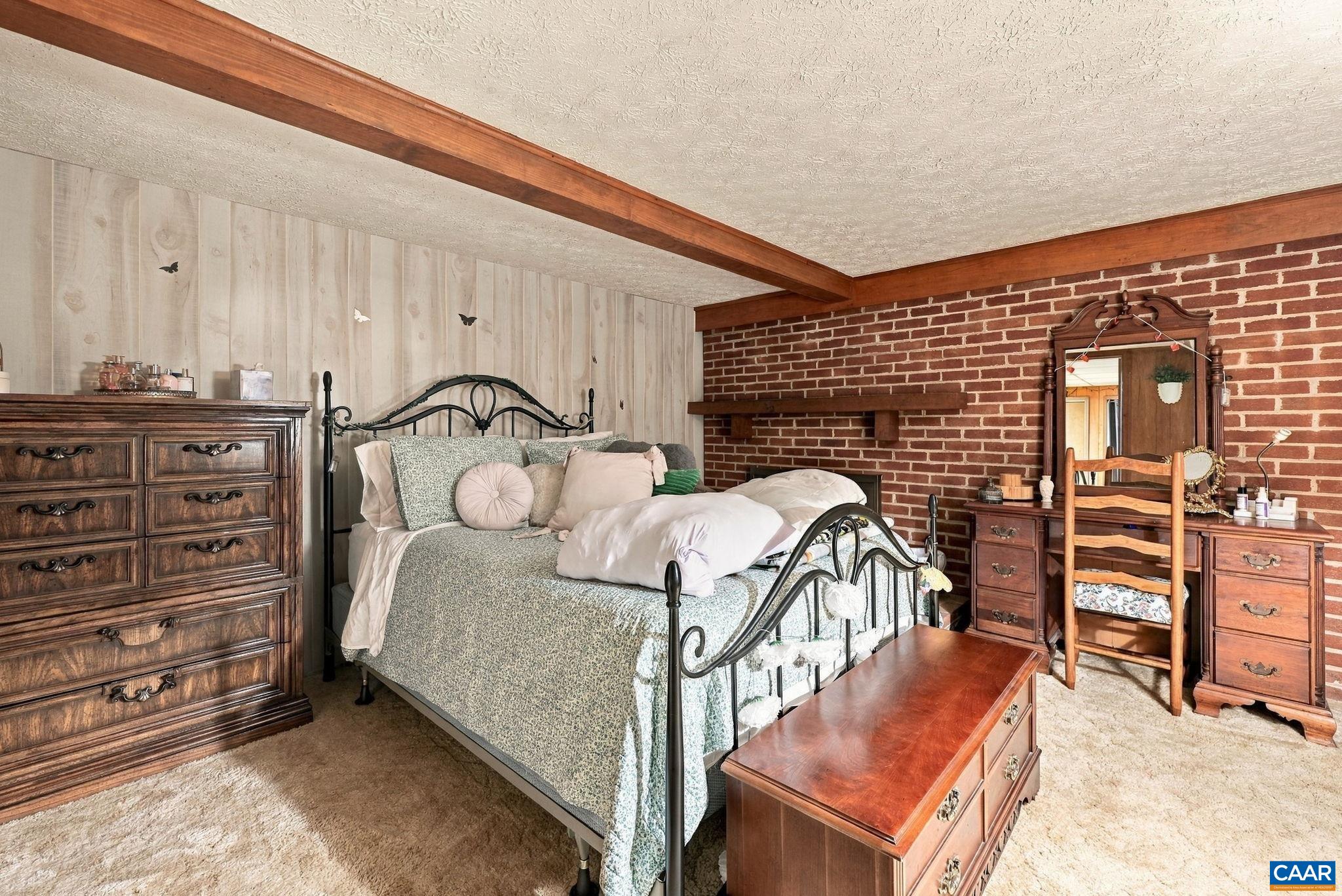 6285 MARKWOOD RD, EARLYSVILLE, Virginia 22936, 4 Bedrooms Bedrooms, ,2 BathroomsBathrooms,Residential,Earlysville Haven,6285 MARKWOOD RD,682449 MLS # 682449 6285 MARKWOOD RD, EARLYSVILLE, Virginia 22936, 4 Bedrooms Bedrooms, ,2 BathroomsBathrooms,Residential,Earlysville Haven,6285 MARKWOOD RD,682449 MLS # 682449