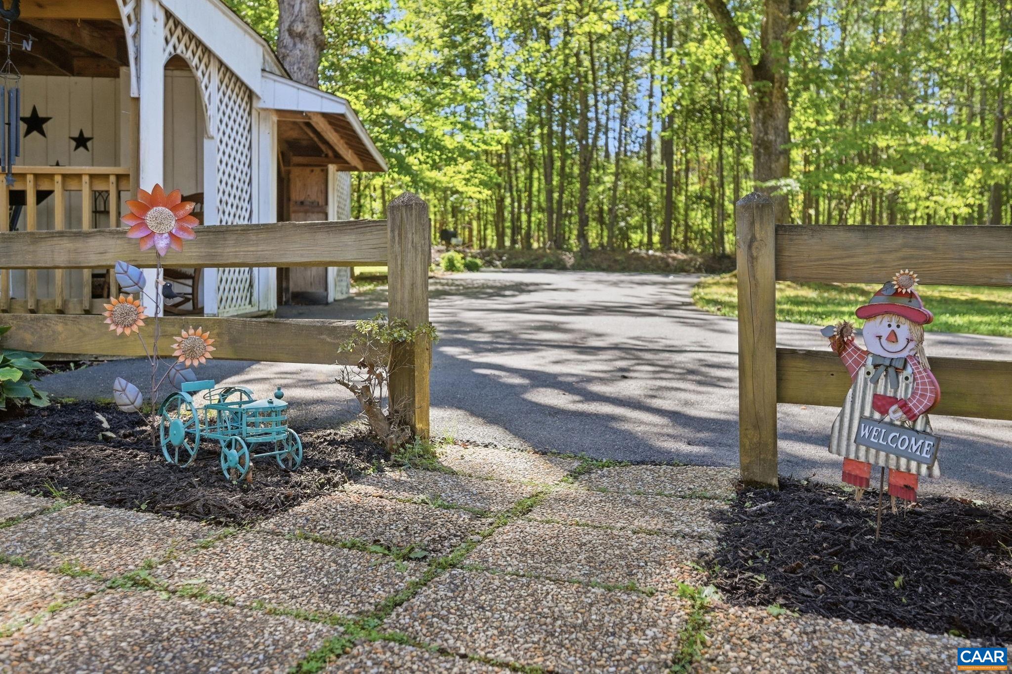 6285 MARKWOOD RD, EARLYSVILLE, Virginia 22936, 4 Bedrooms Bedrooms, ,2 BathroomsBathrooms,Residential,Earlysville Haven,6285 MARKWOOD RD,682449 MLS # 682449 6285 MARKWOOD RD, EARLYSVILLE, Virginia 22936, 4 Bedrooms Bedrooms, ,2 BathroomsBathrooms,Residential,Earlysville Haven,6285 MARKWOOD RD,682449 MLS # 682449