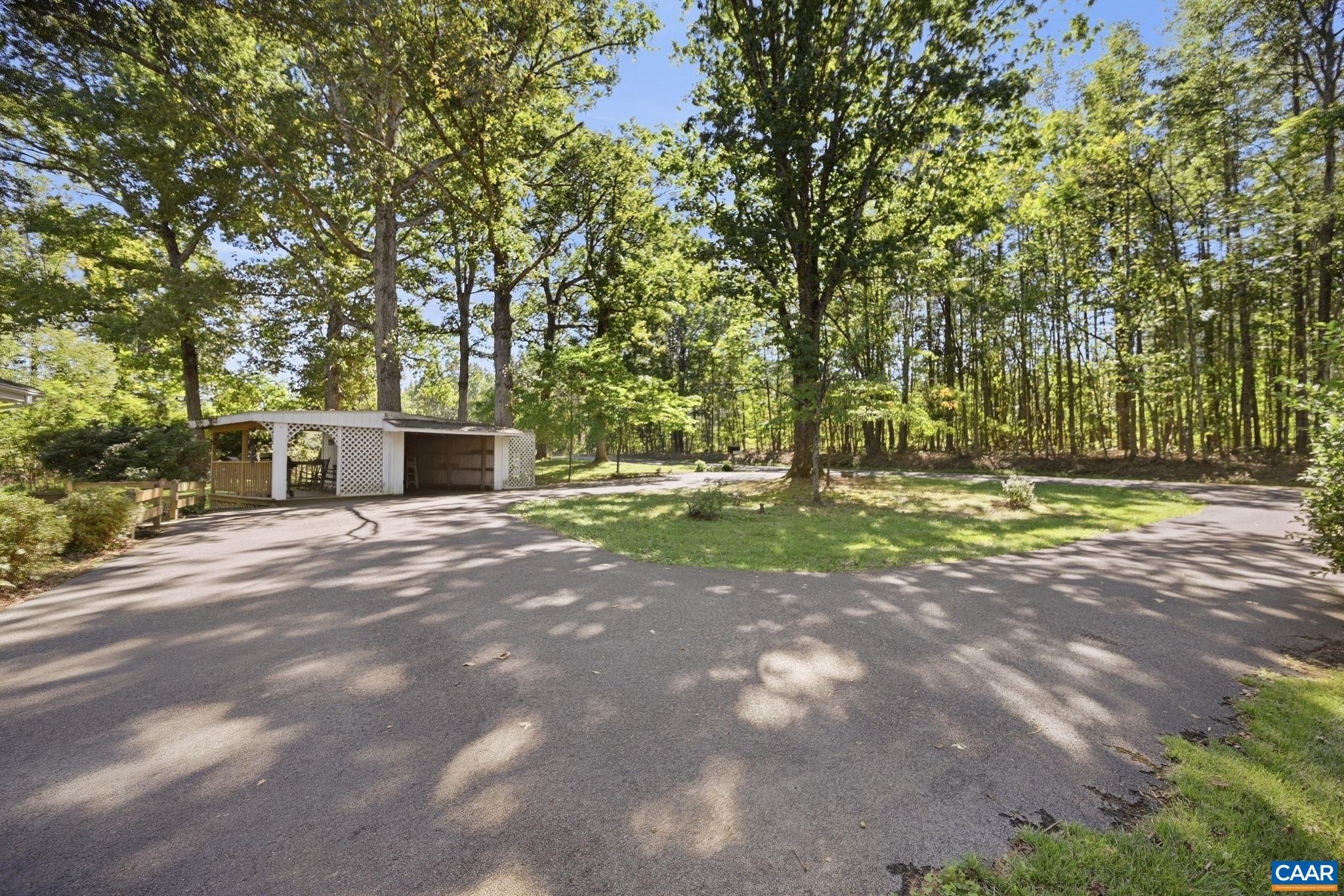 6285 MARKWOOD RD, EARLYSVILLE, Virginia 22936, 4 Bedrooms Bedrooms, ,2 BathroomsBathrooms,Residential,Earlysville Haven,6285 MARKWOOD RD,682449 MLS # 682449 6285 MARKWOOD RD, EARLYSVILLE, Virginia 22936, 4 Bedrooms Bedrooms, ,2 BathroomsBathrooms,Residential,Earlysville Haven,6285 MARKWOOD RD,682449 MLS # 682449